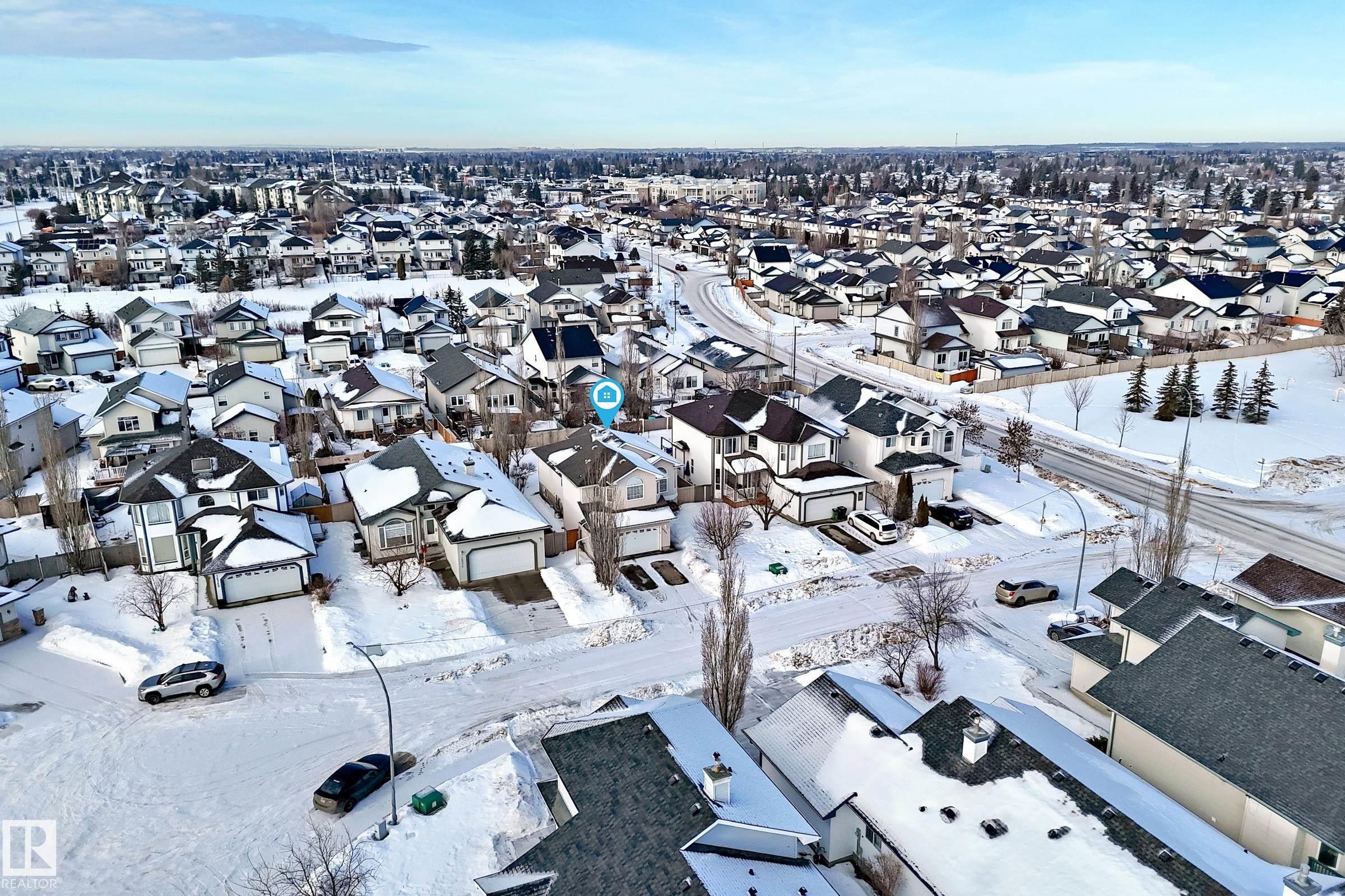 16348 89 Street, Edmonton, AB - Outdoor With View