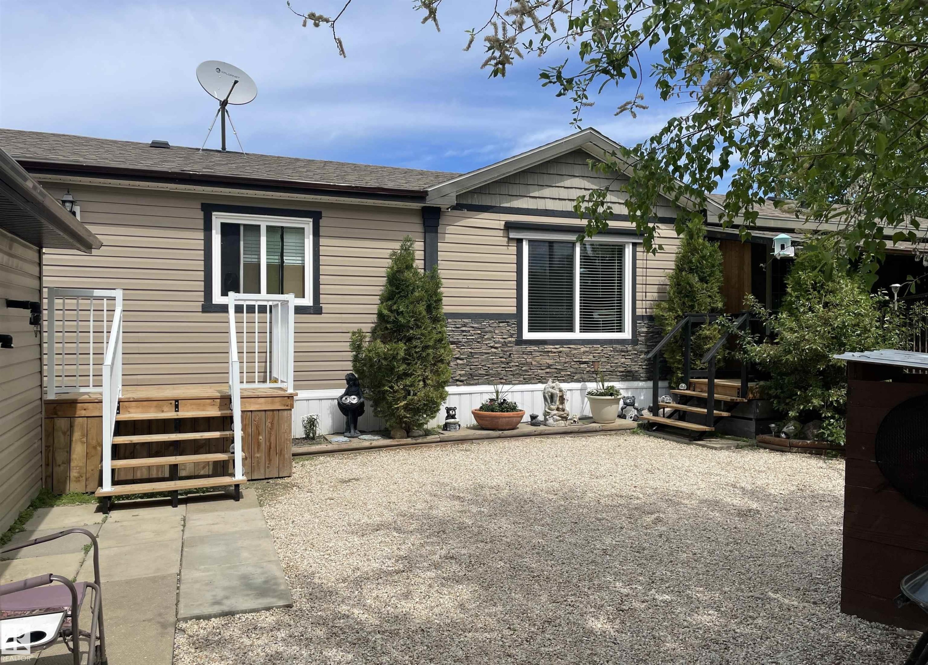 2971 Townsite Crescent, Calling Lake, AB