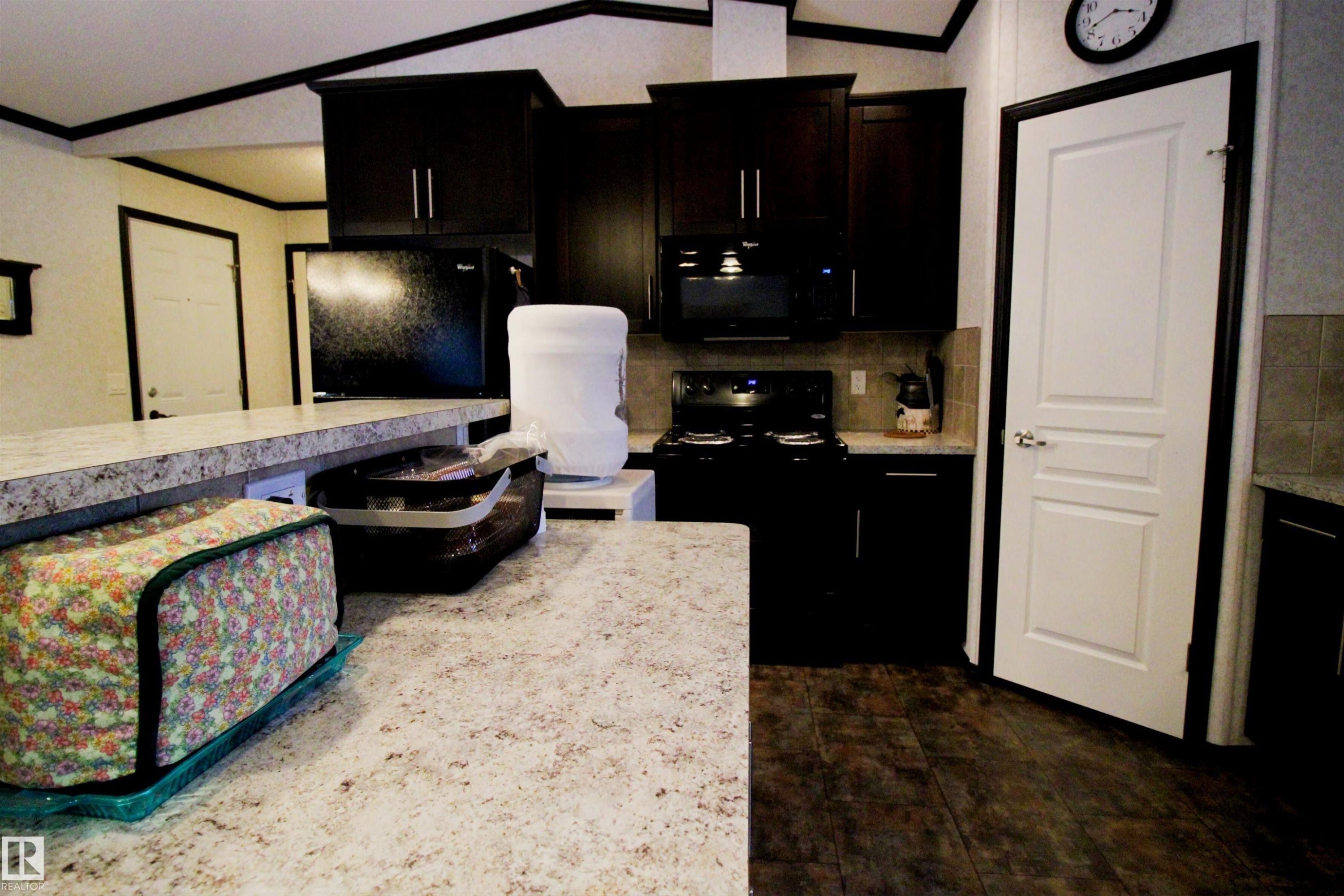 2971 Townsite Crescent, Calling Lake, AB