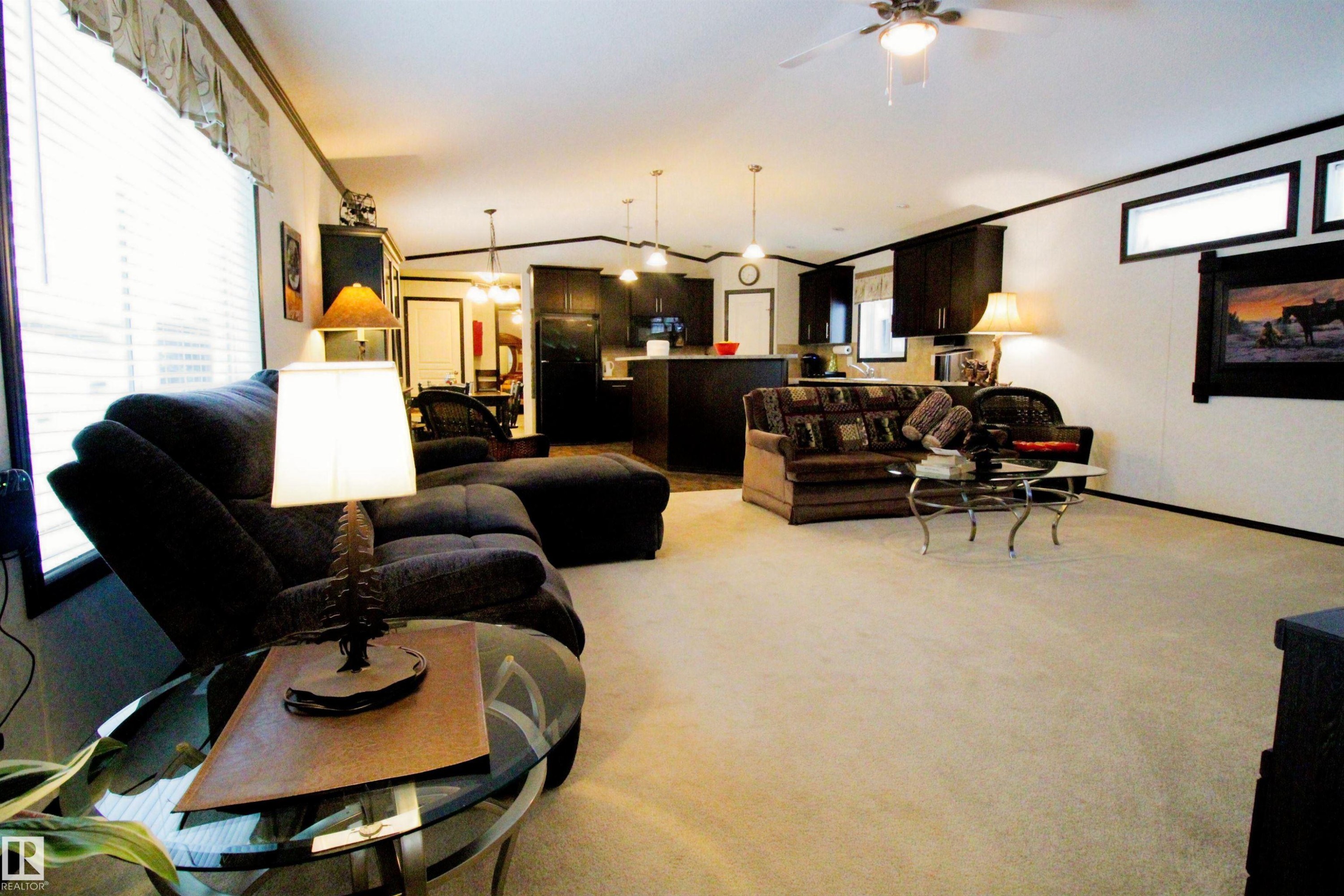 2971 Townsite Crescent, Calling Lake, AB