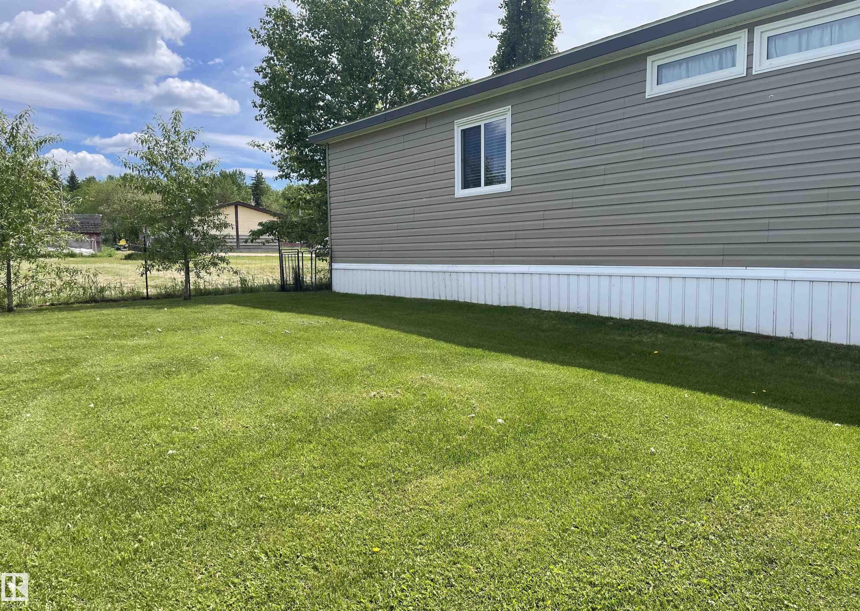 2971 Townsite Crescent, Calling Lake, AB