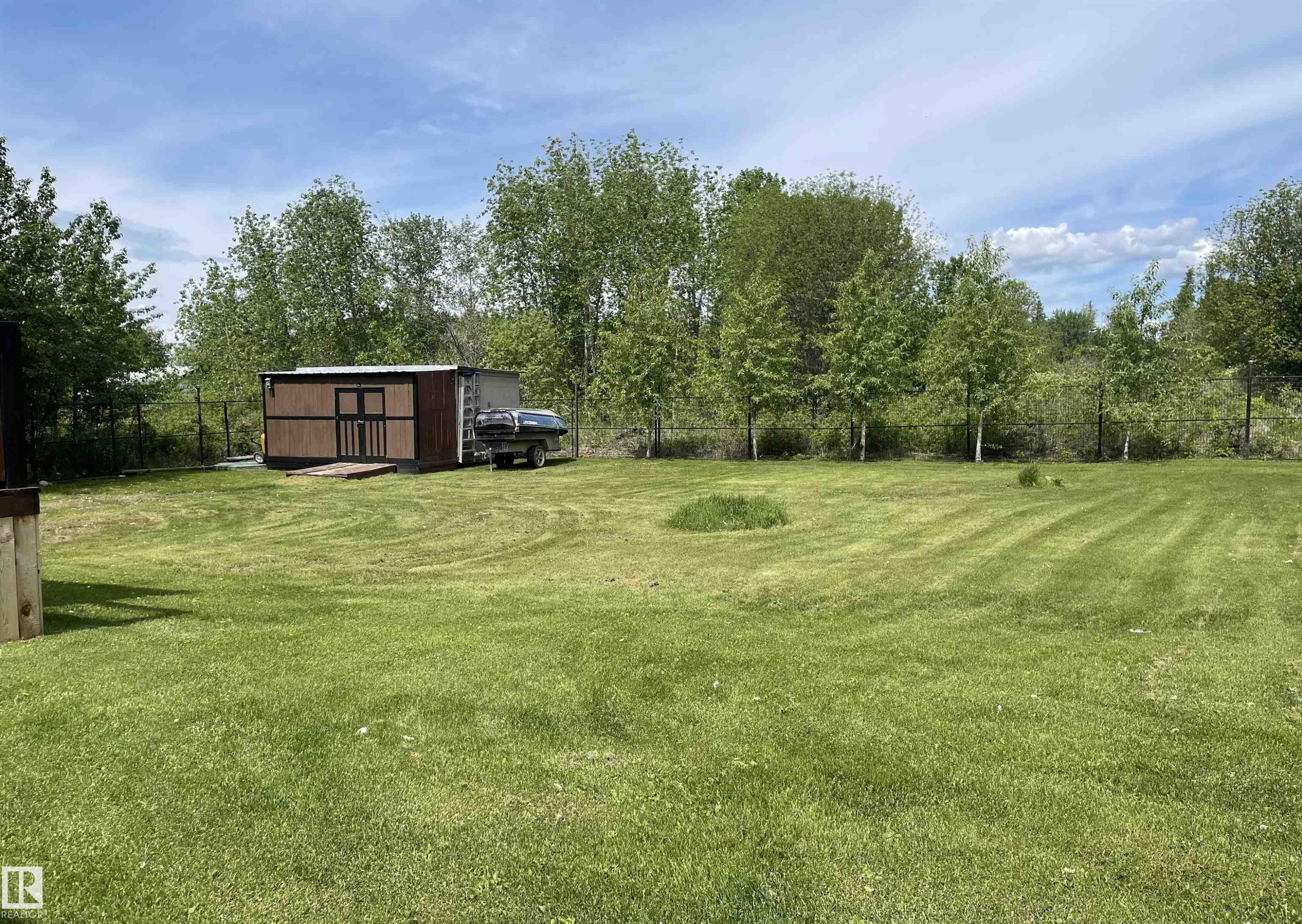 2971 Townsite Crescent, Calling Lake, AB