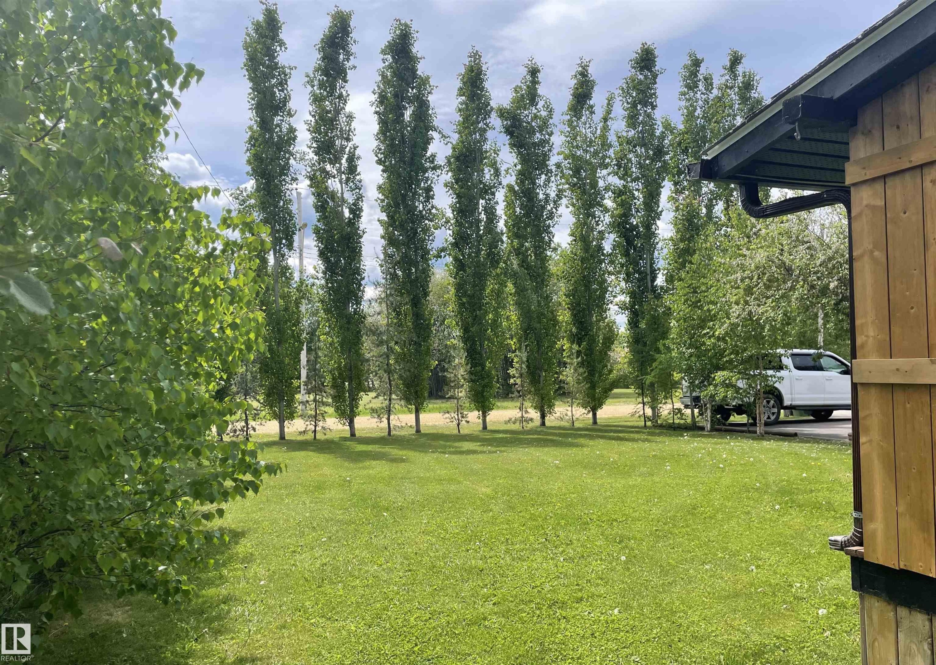 2971 Townsite Crescent, Calling Lake, AB