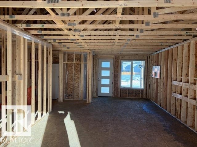 View of misc room - 39 Elsinore Place, Edmonton, AB - Indoor Photo Showing Other Room