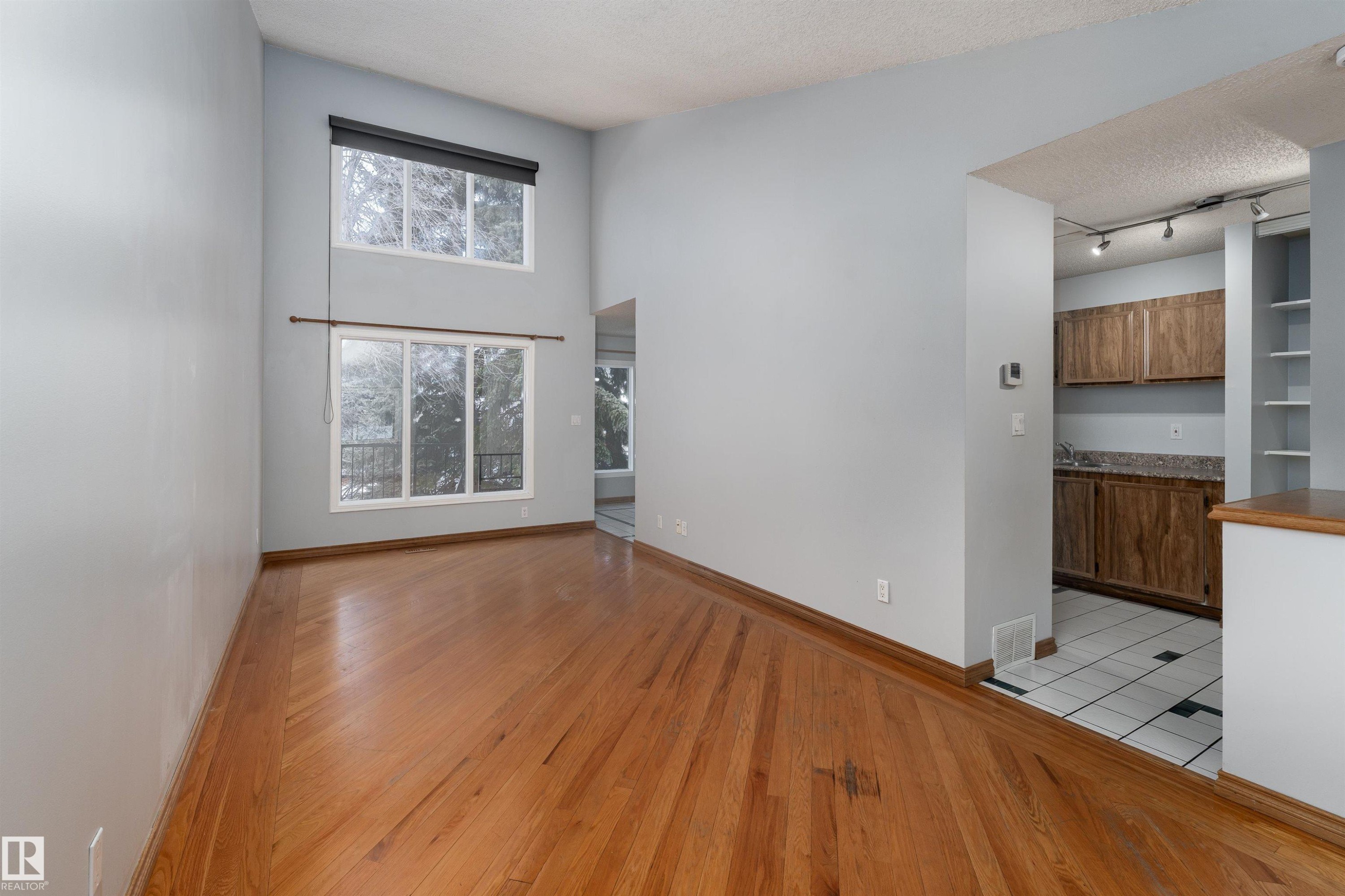 3419 48 Street, Edmonton, AB - Indoor Photo Showing Other Room