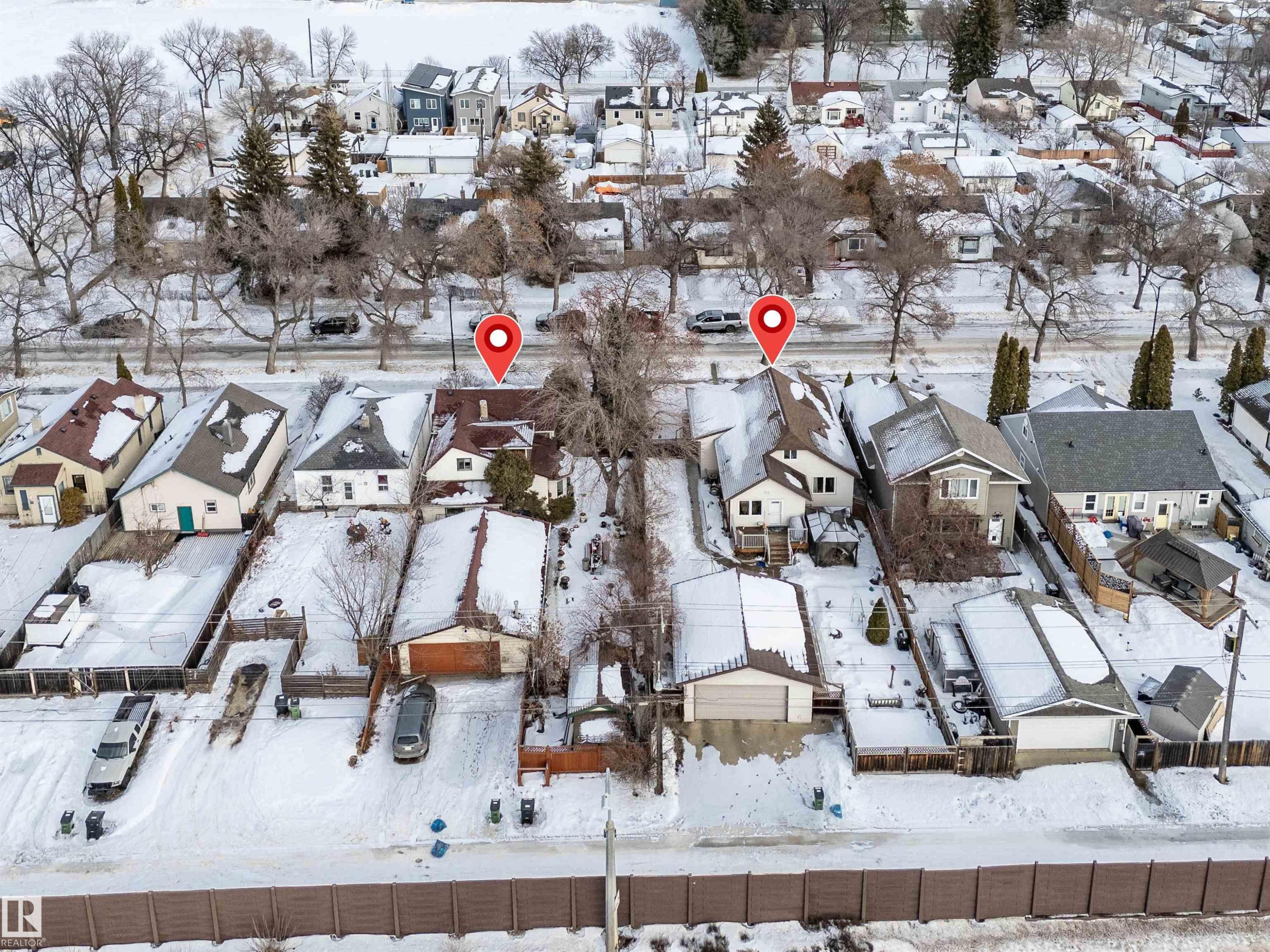 Snowy aerial view featuring a residential view - 11432 71 Street, Edmonton, AB - Outdoor With View
