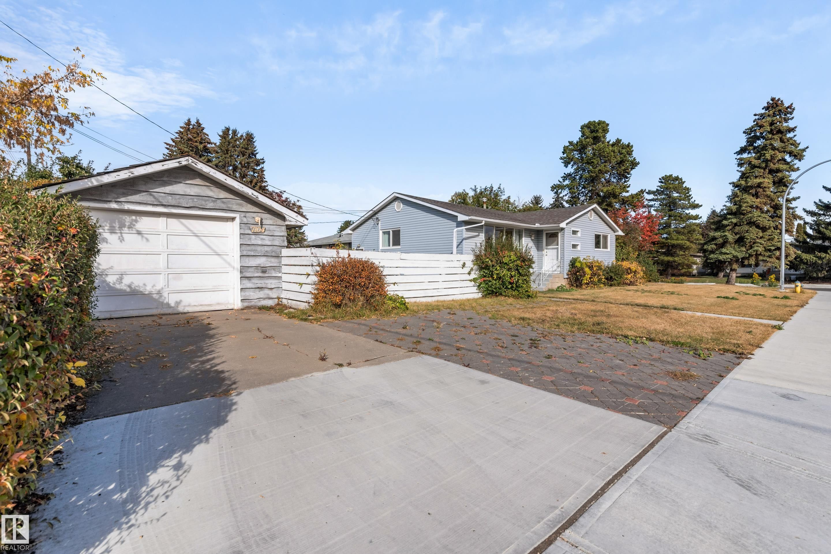 7104 95 Avenue, Edmonton, AB - Outdoor
