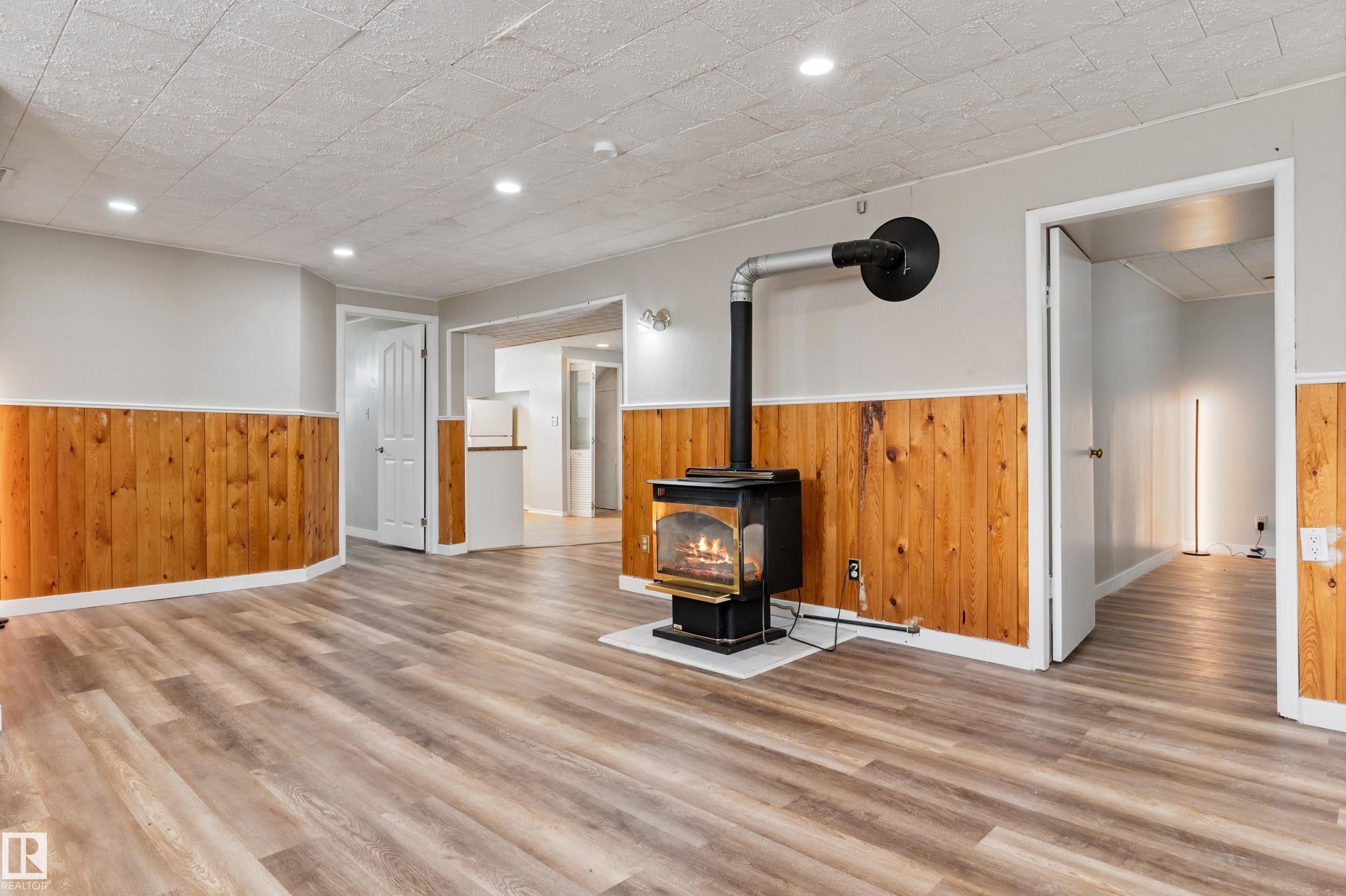 7104 95 Avenue, Edmonton, AB - Indoor With Fireplace