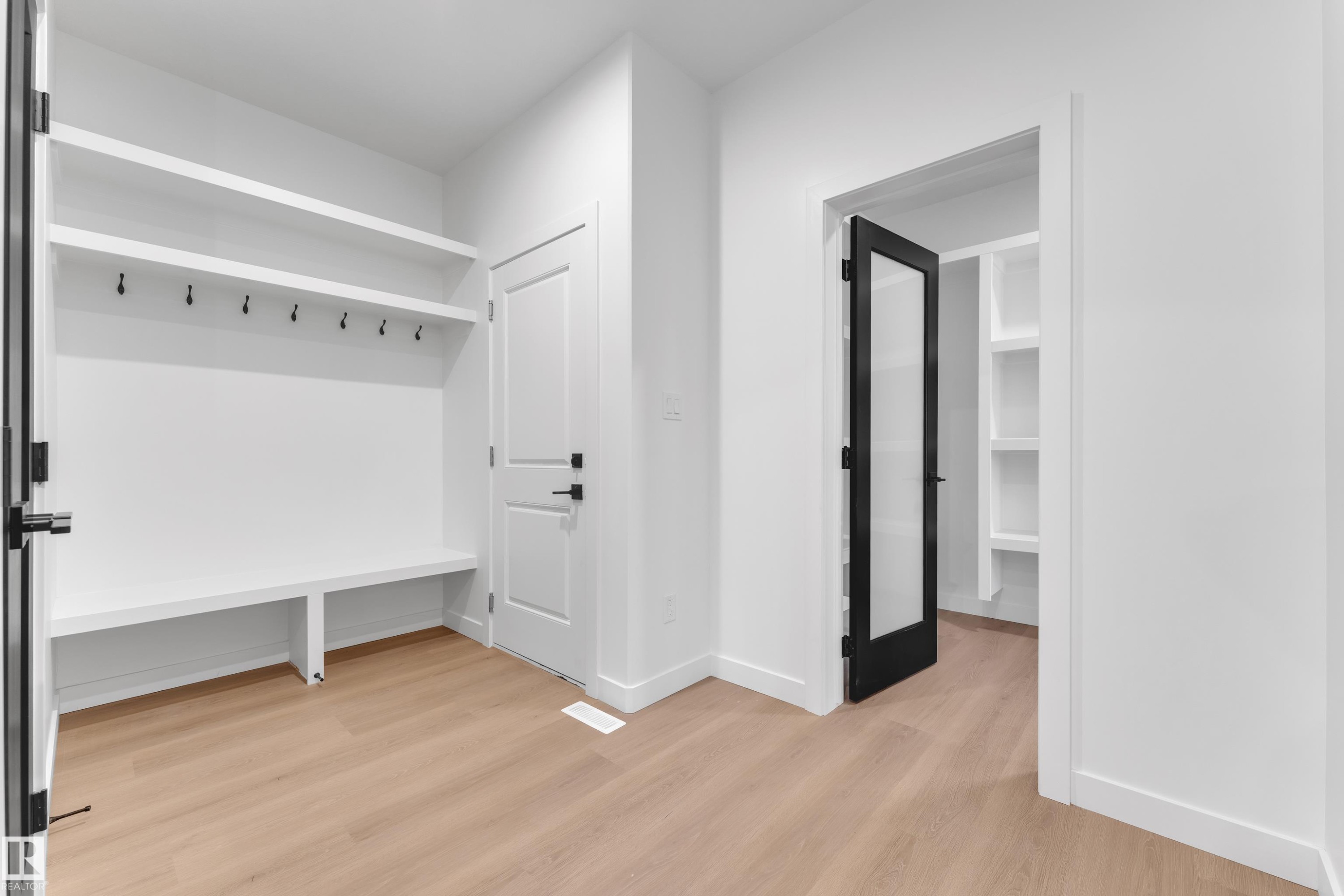 Mudroom with light wood-style floors and baseboards - 40 Grayson Green, Stony Plain, AB - Indoor Photo Showing Other Room