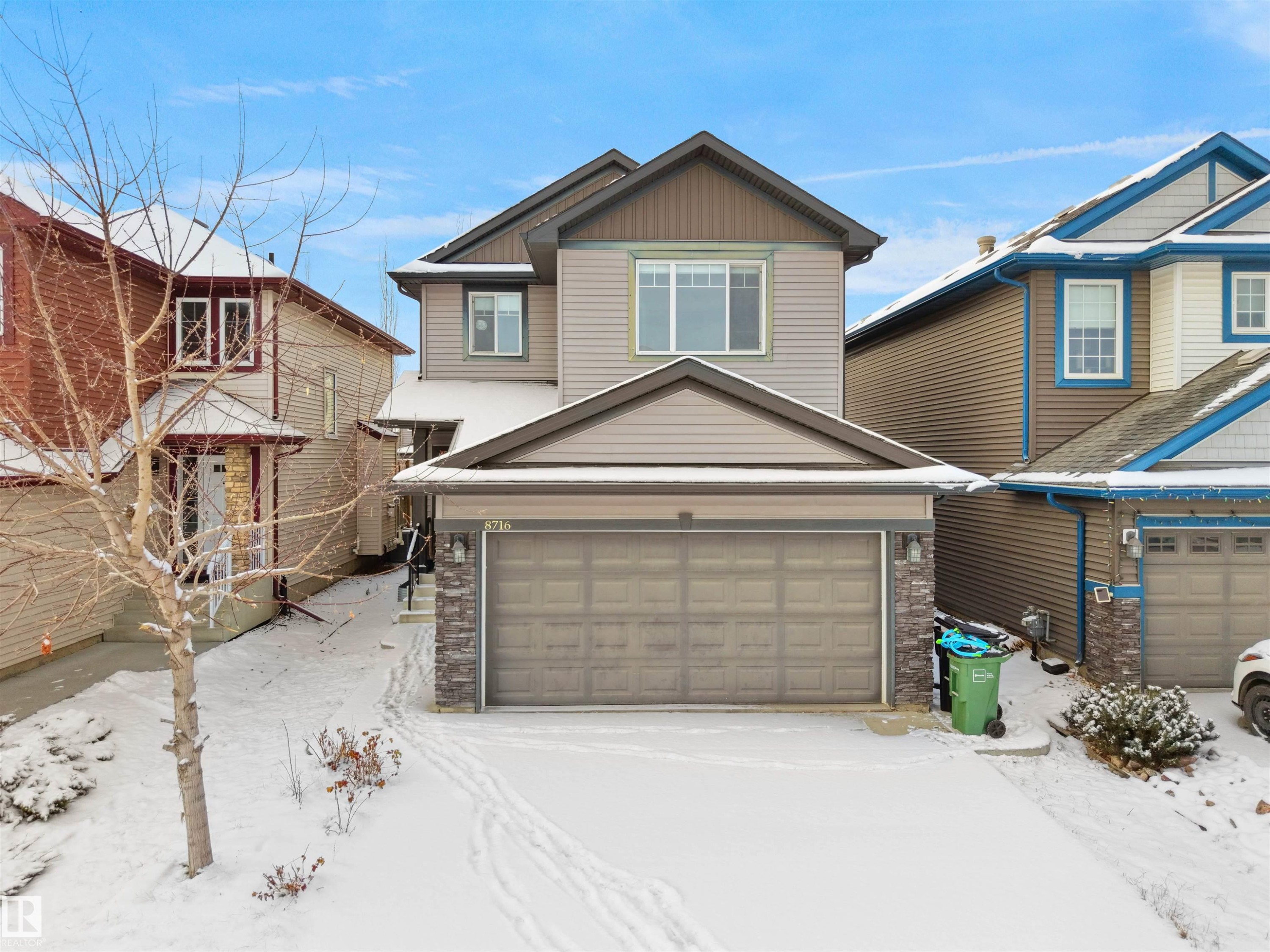 8716 Carson Way, Edmonton, AB - Outdoor