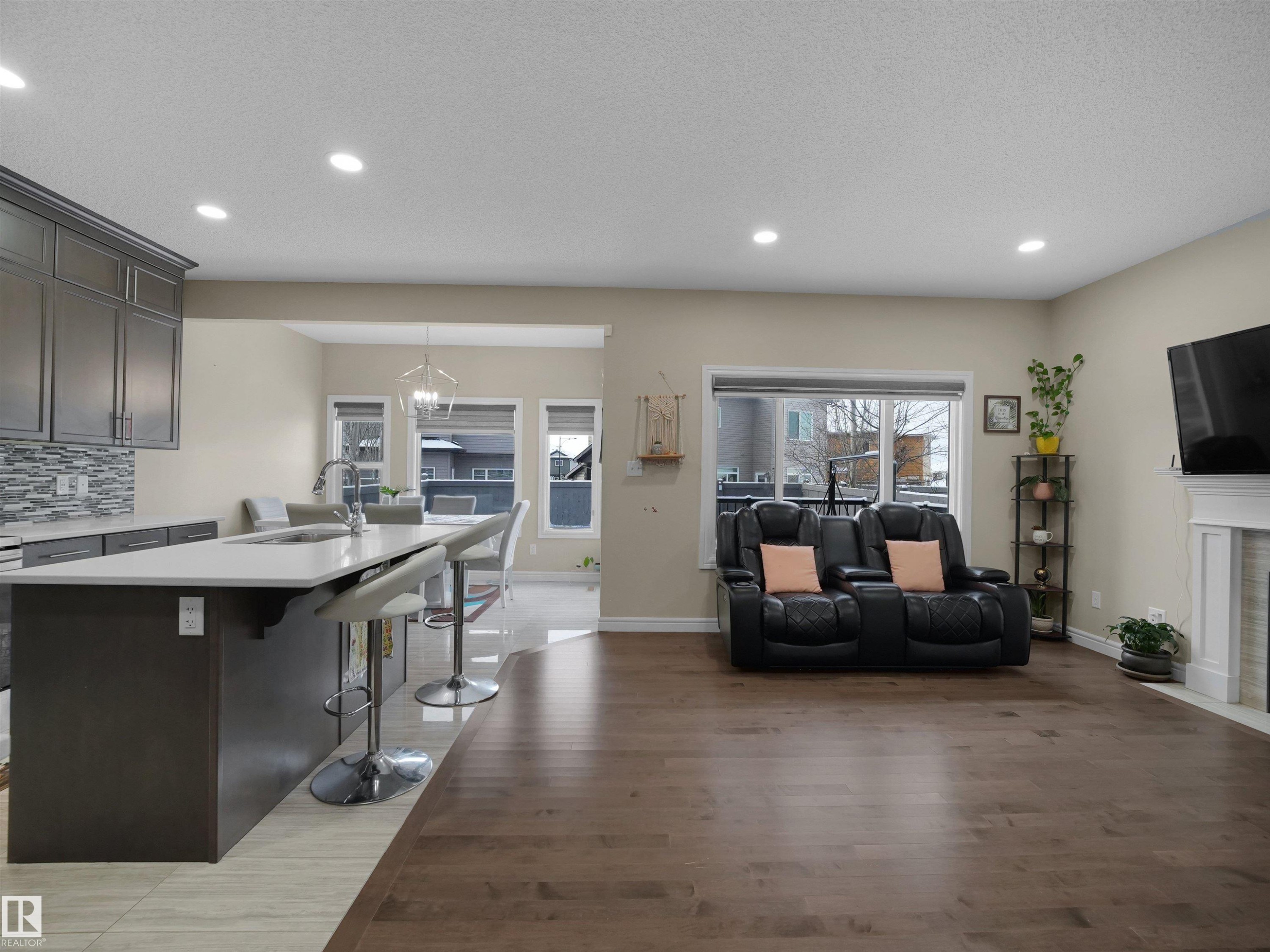 8716 Carson Way, Edmonton, AB - Indoor With Fireplace
