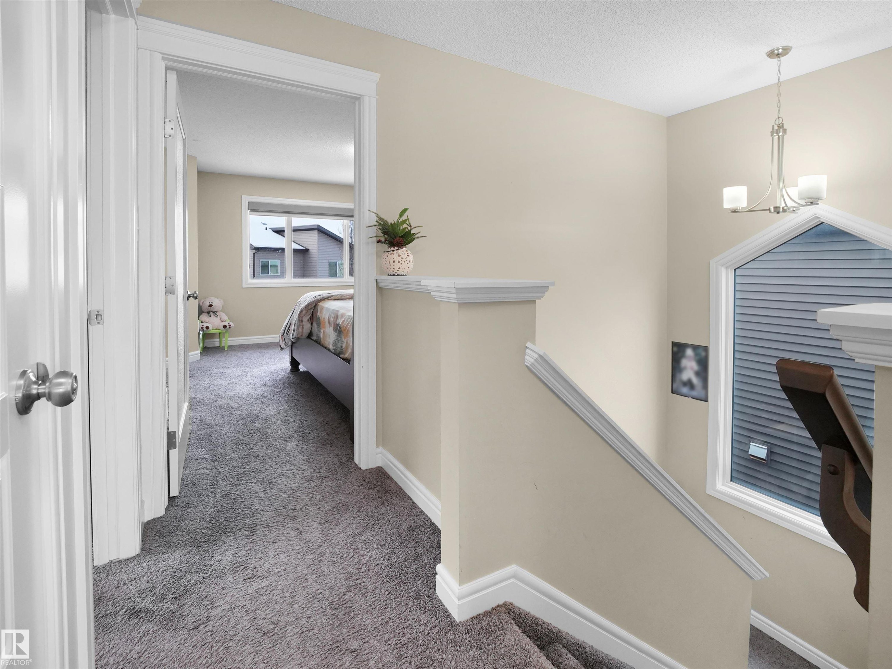 8716 Carson Way, Edmonton, AB - Indoor