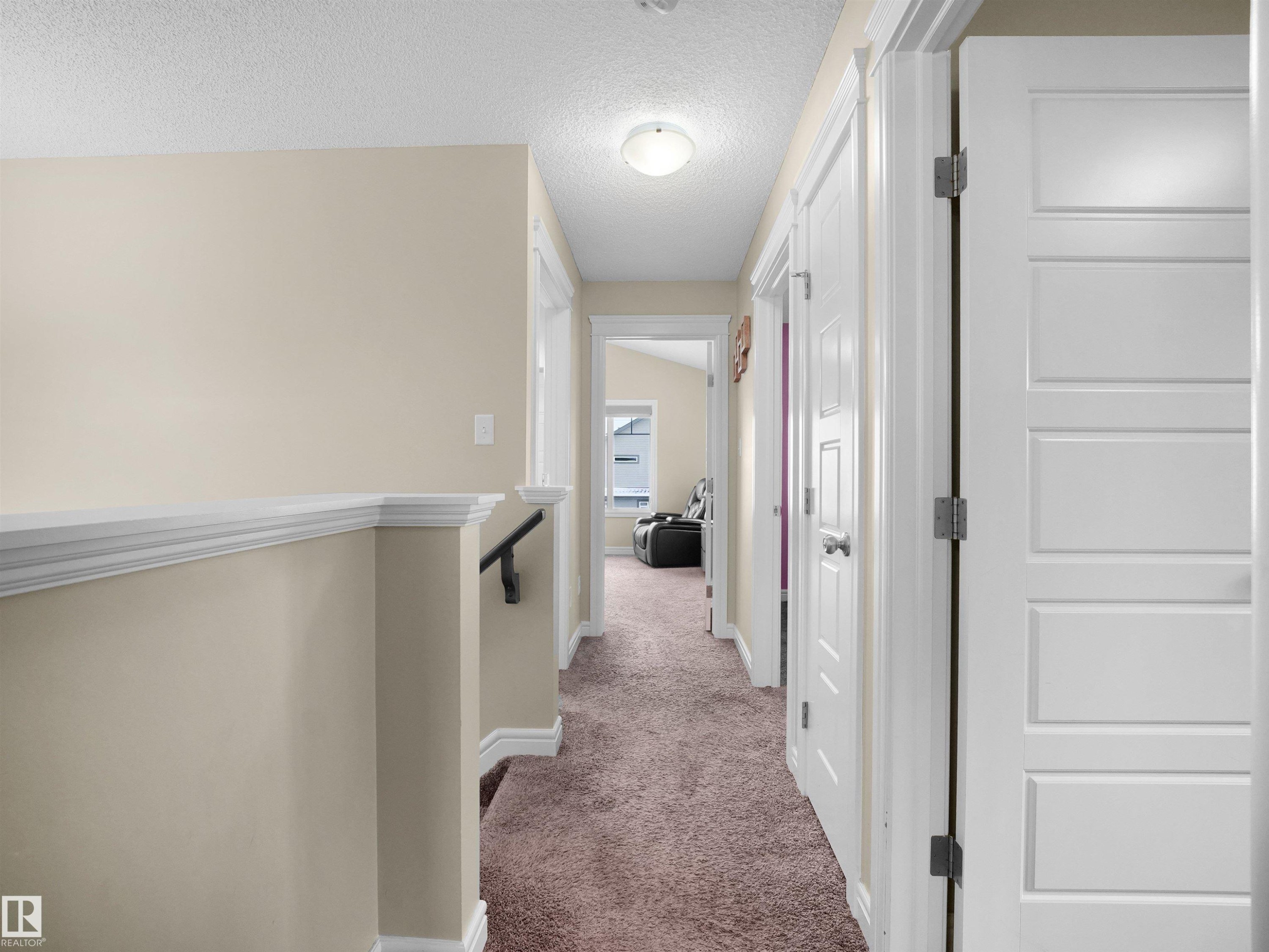 8716 Carson Way, Edmonton, AB - Indoor Photo Showing Other Room