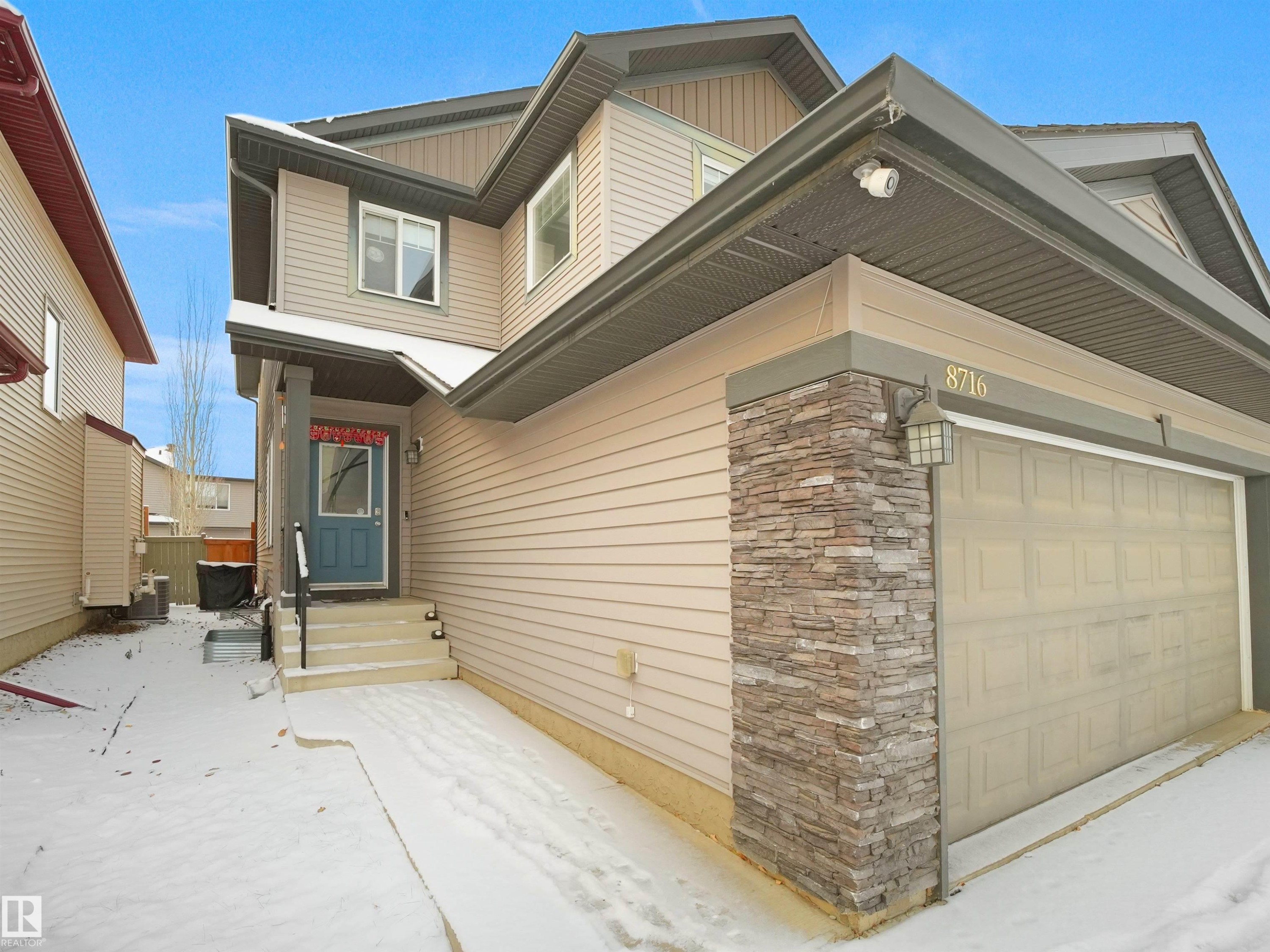 8716 Carson Way, Edmonton, AB - Outdoor With Exterior