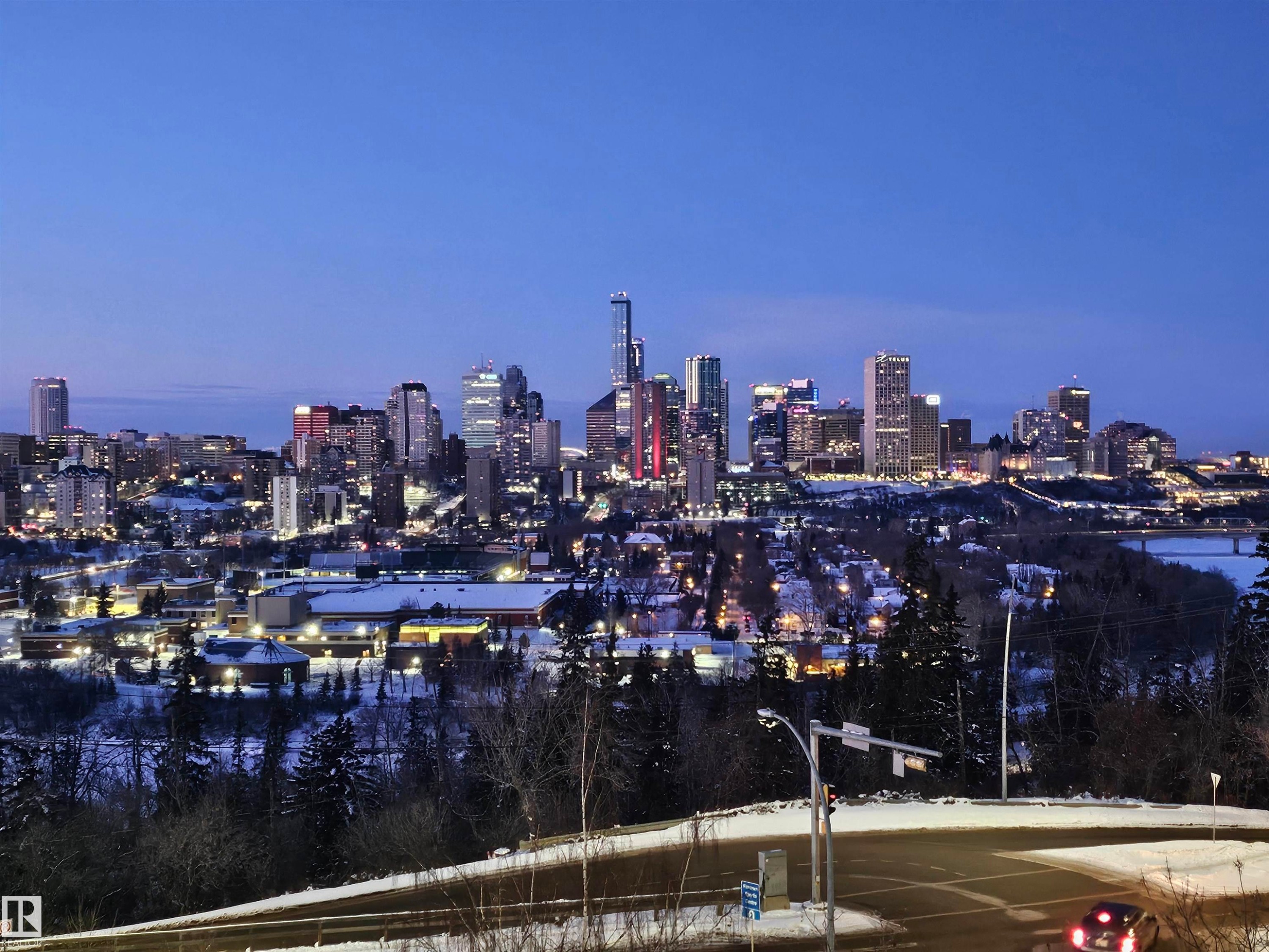 City view with a view of city lights - 505 10149 Saskatchewan Drive, Edmonton, AB - Outdoor With View