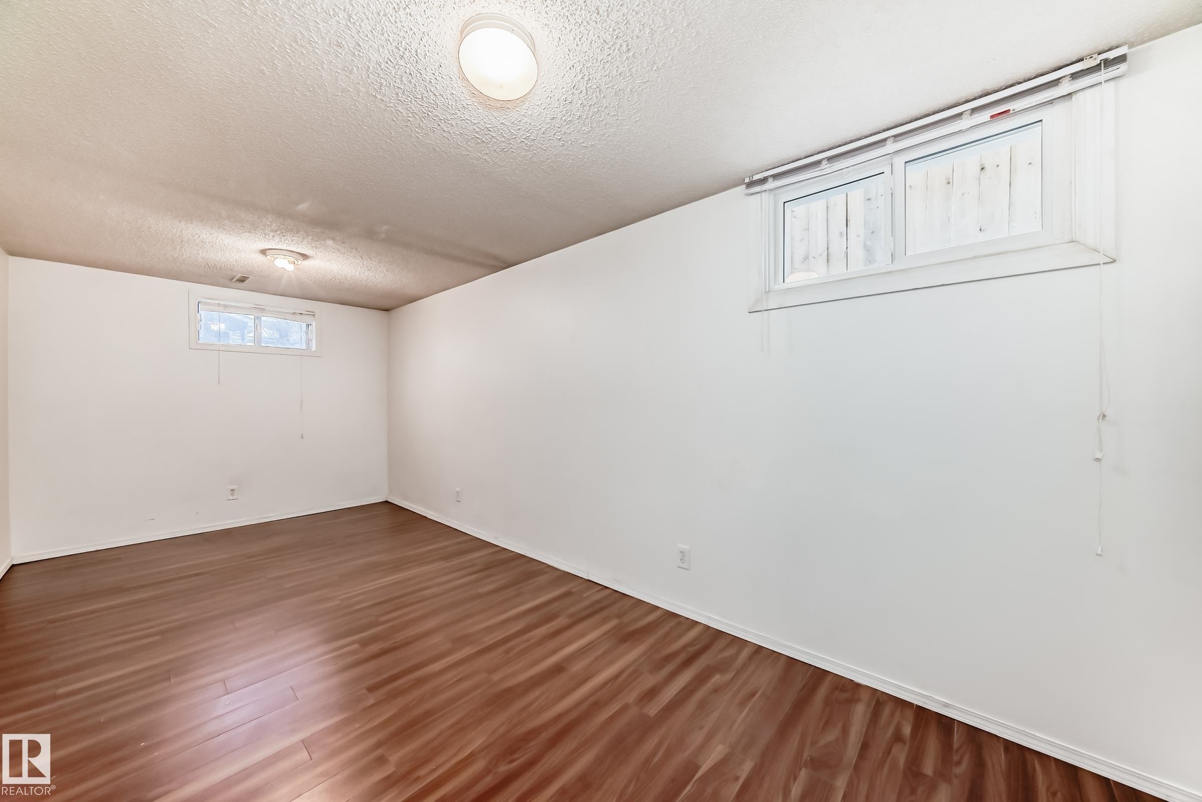 10331 153 Street, Edmonton, AB - Indoor Photo Showing Other Room