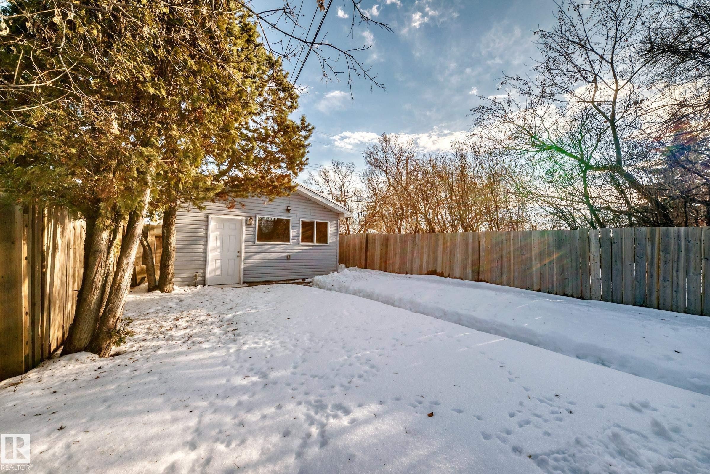 10331 153 Street, Edmonton, AB - Outdoor