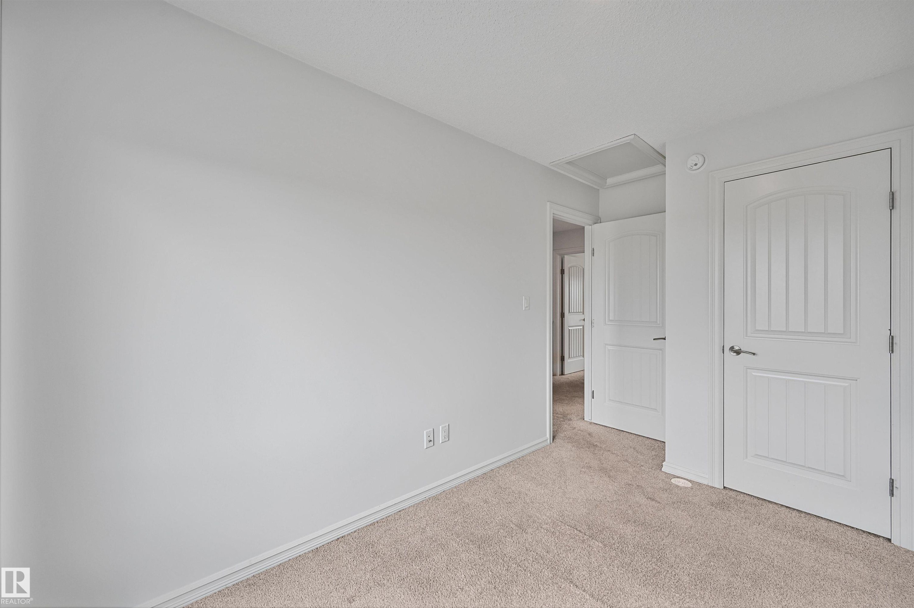3 2215 24 Street, Edmonton, AB - Indoor Photo Showing Other Room