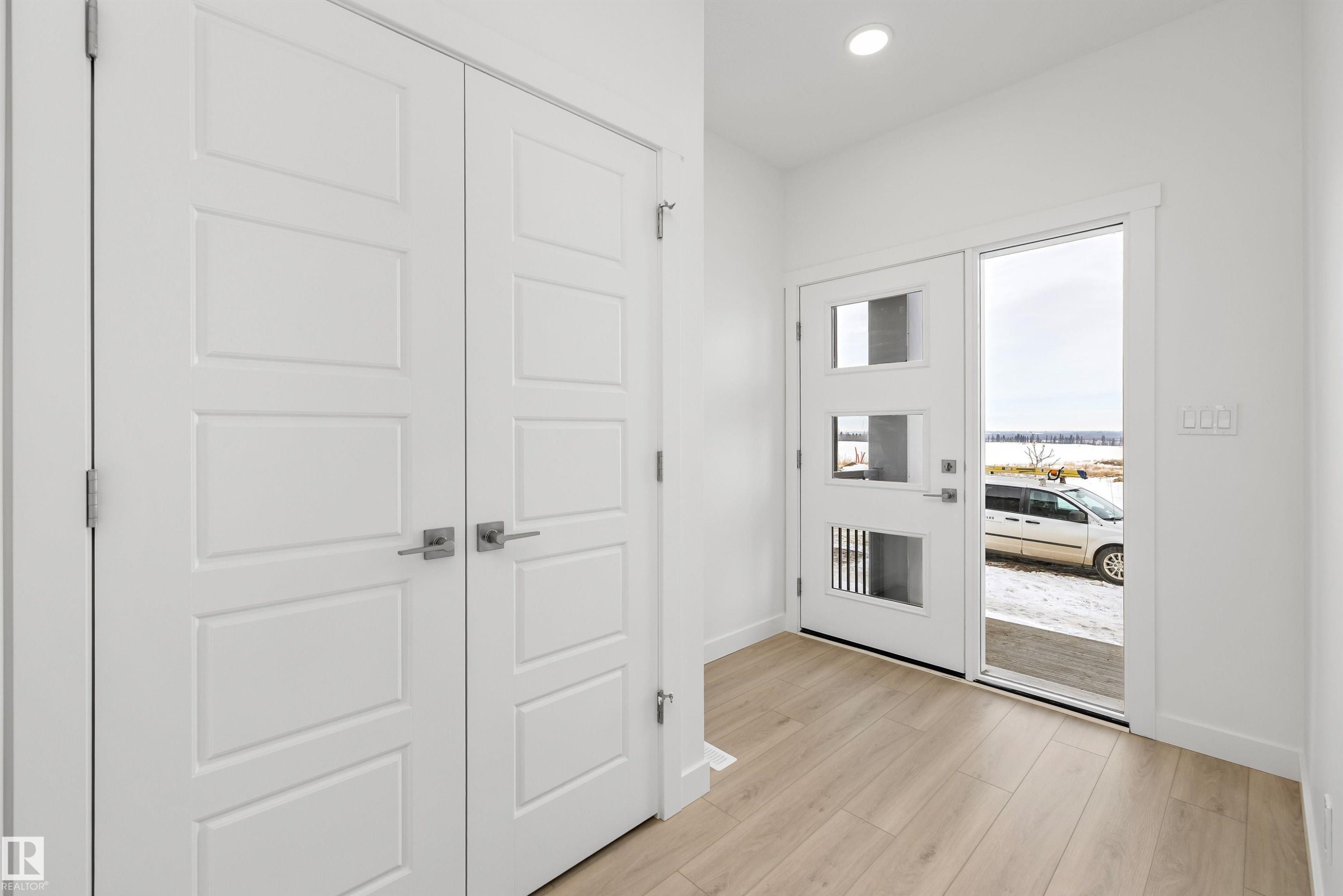 4592 Warbler Loop, Edmonton, AB - Indoor Photo Showing Other Room