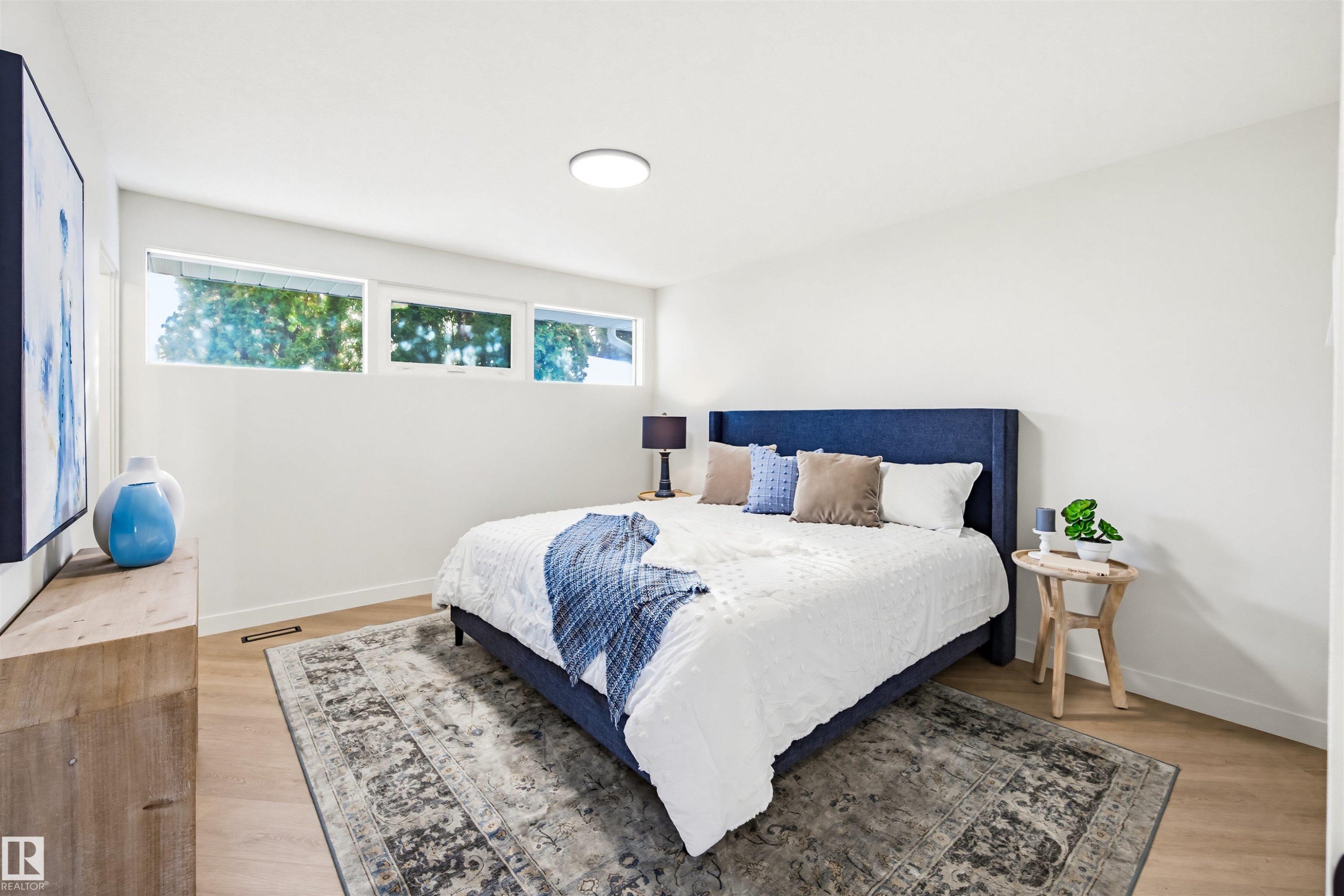 14503 80 Avenue, Edmonton, AB - Indoor Photo Showing Bedroom