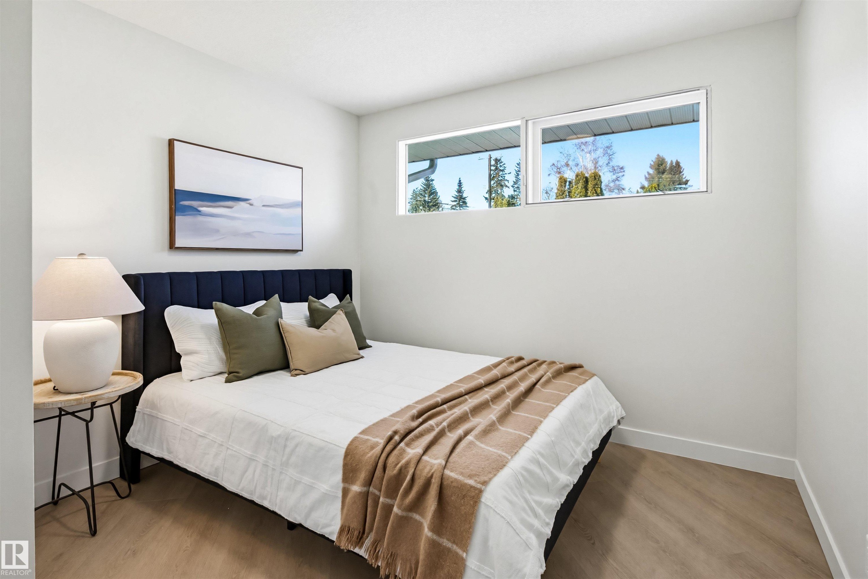 14503 80 Avenue, Edmonton, AB - Indoor Photo Showing Bedroom
