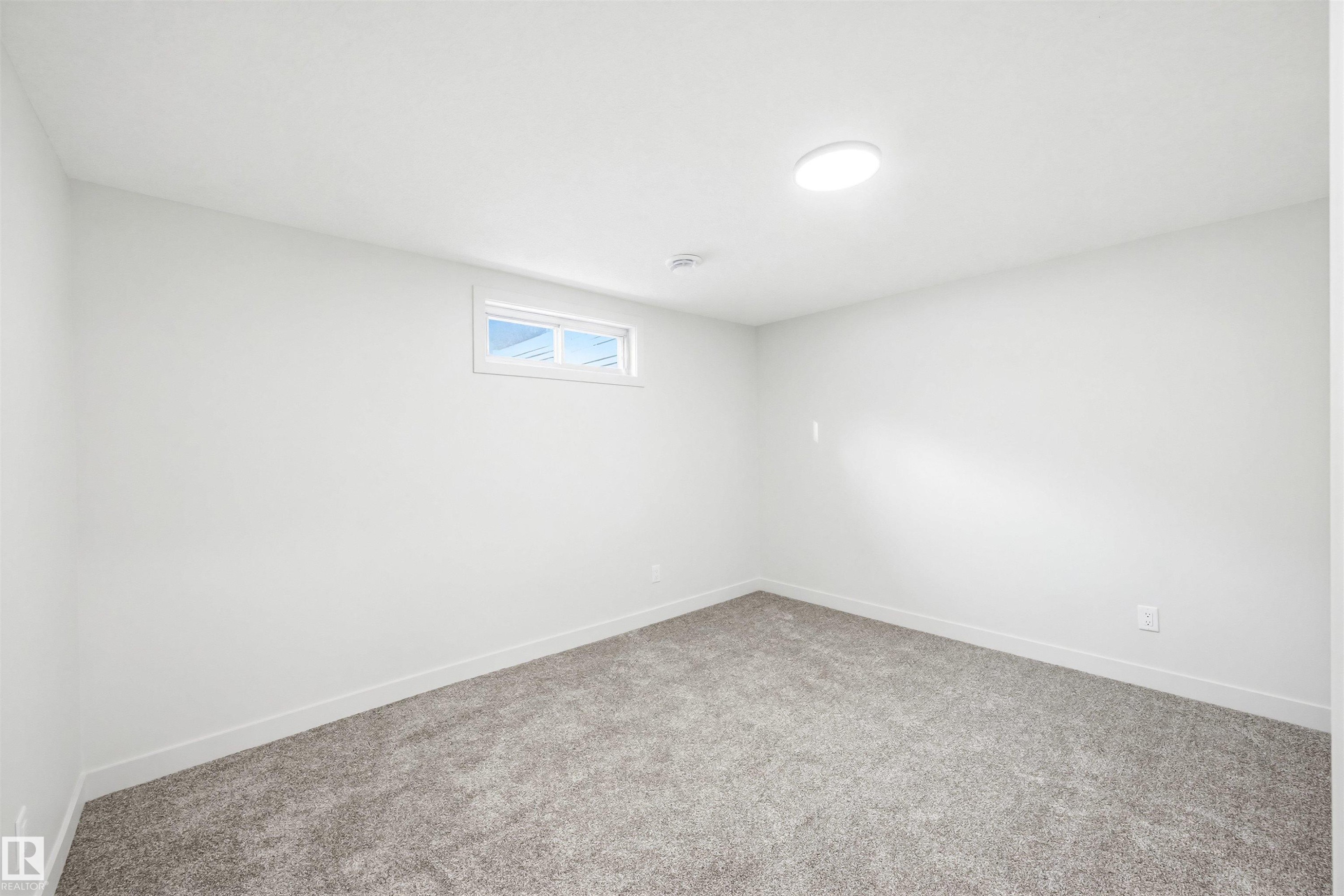 14503 80 Avenue, Edmonton, AB - Indoor Photo Showing Other Room