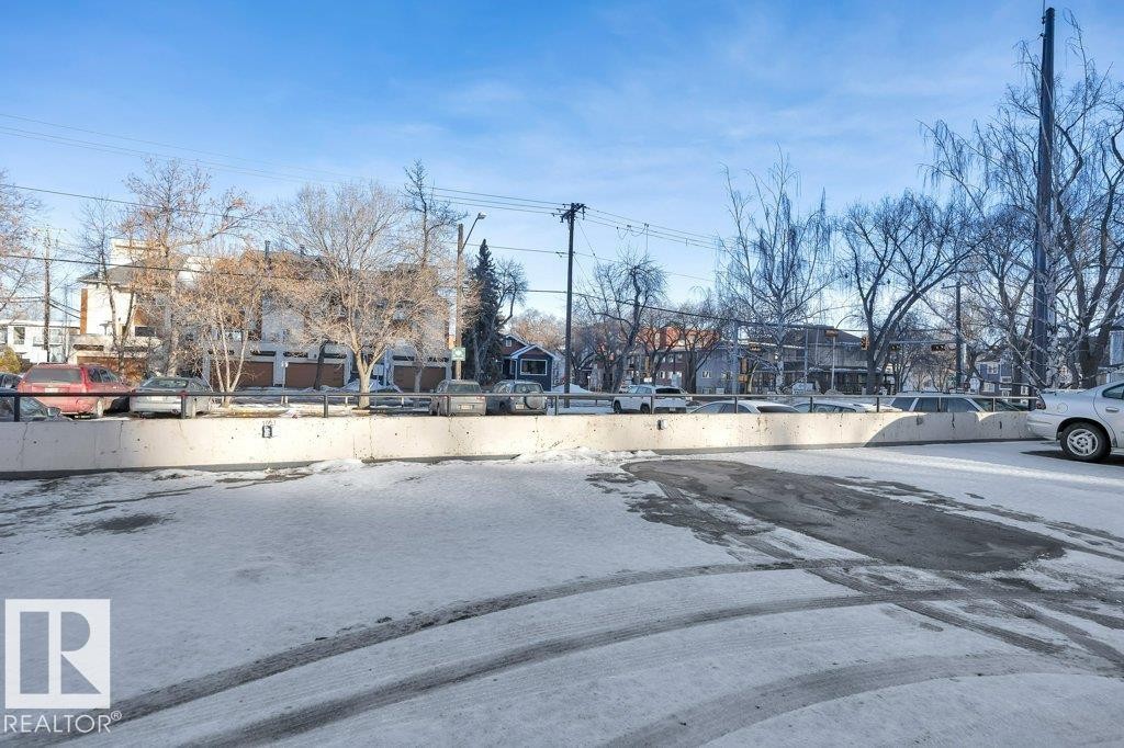 808 10160 116 Street, Edmonton, AB - Outdoor