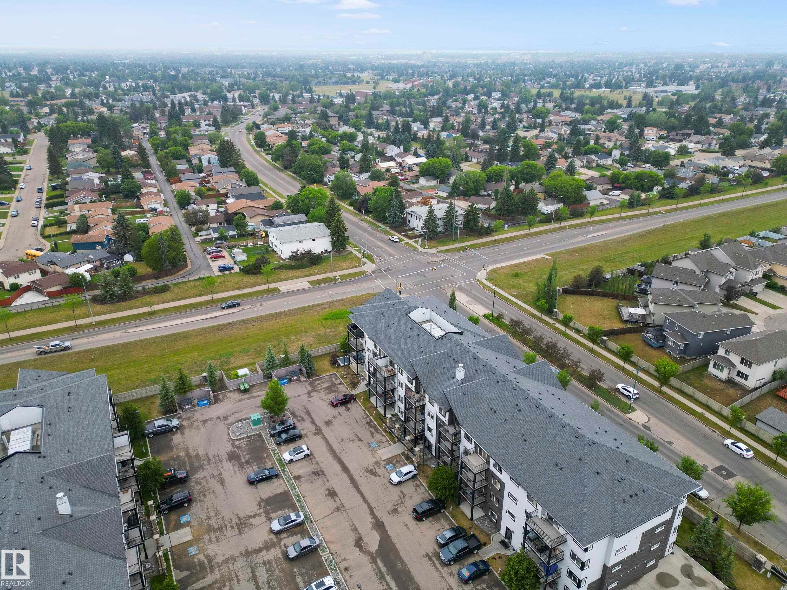 114 3357 16A Avenue, Edmonton, AB - Outdoor With View