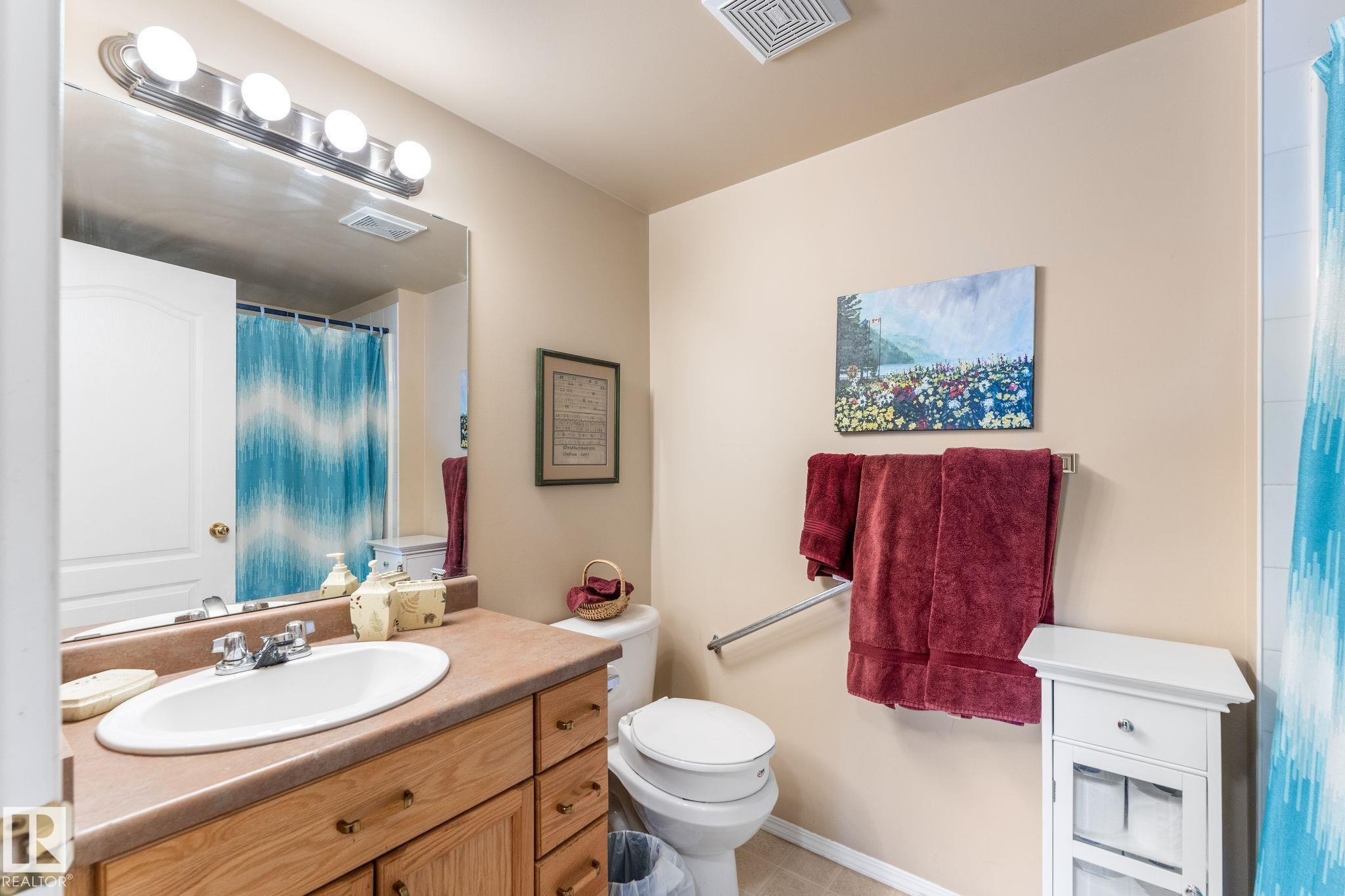 209 4703 43 Avenue, Stony Plain, AB - Indoor Photo Showing Bathroom