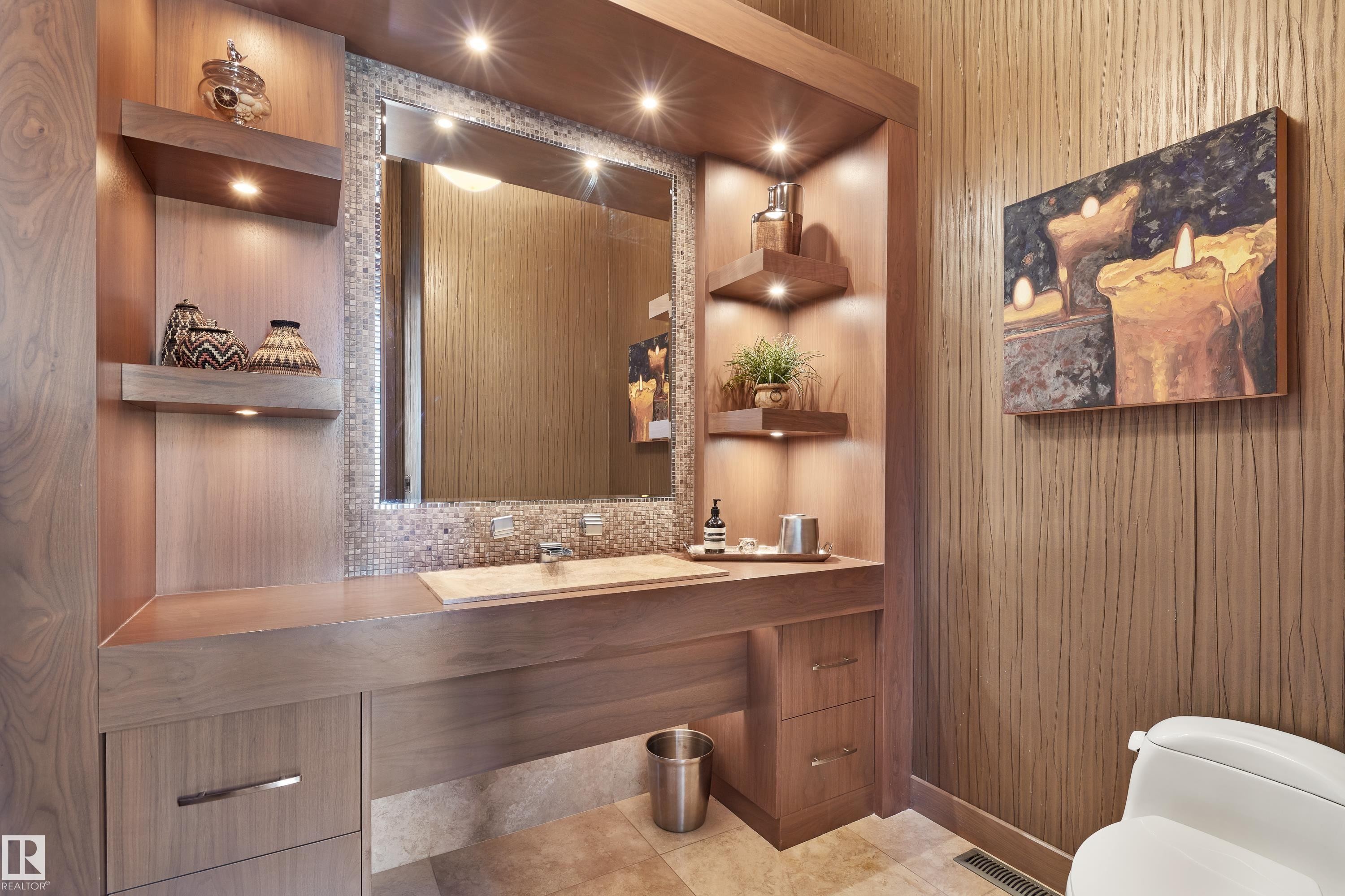 56 Windermere Drive, Edmonton, AB - Indoor Photo Showing Bathroom