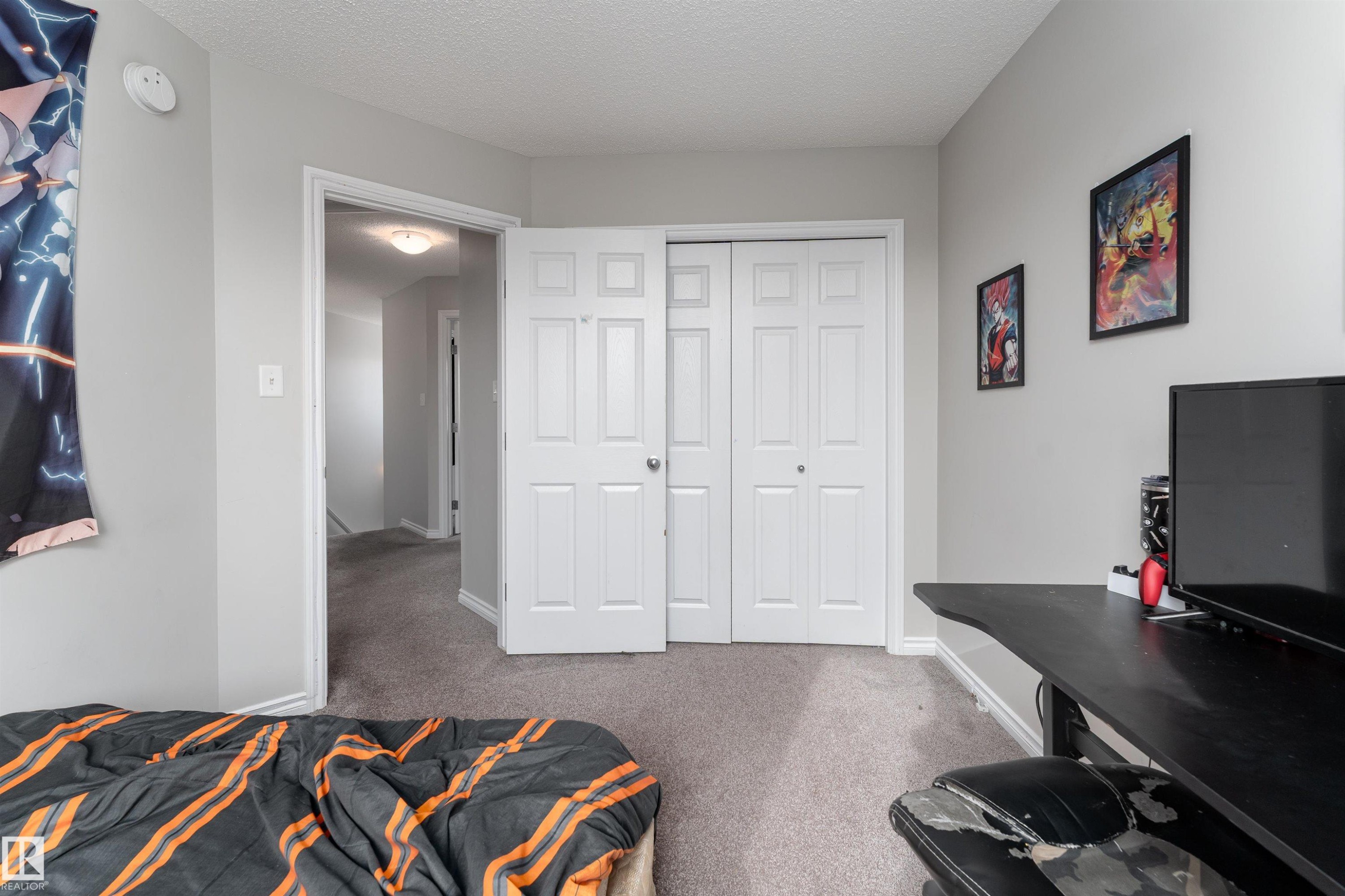 521 Ebbers Way, Edmonton, AB - Indoor