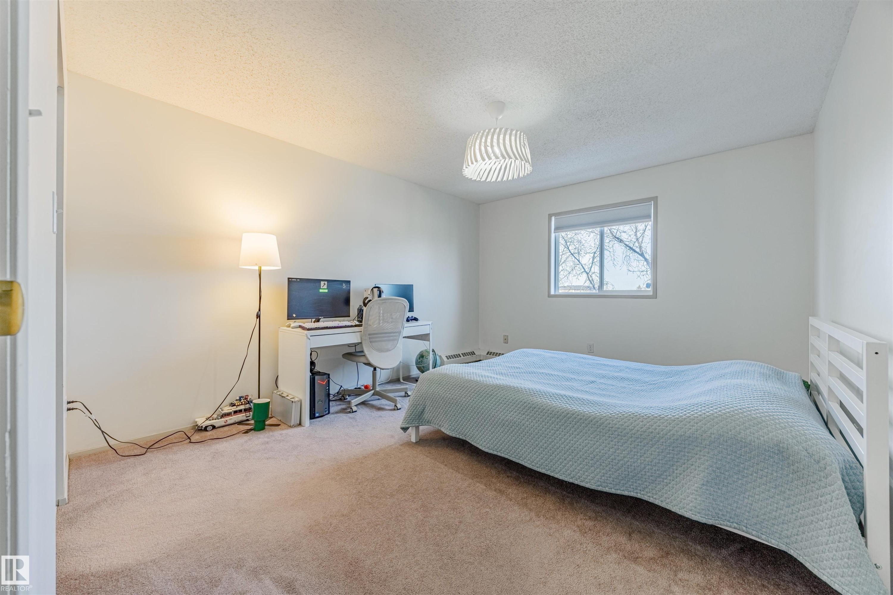 401 11218 80 Street, Edmonton, AB - Indoor Photo Showing Bedroom