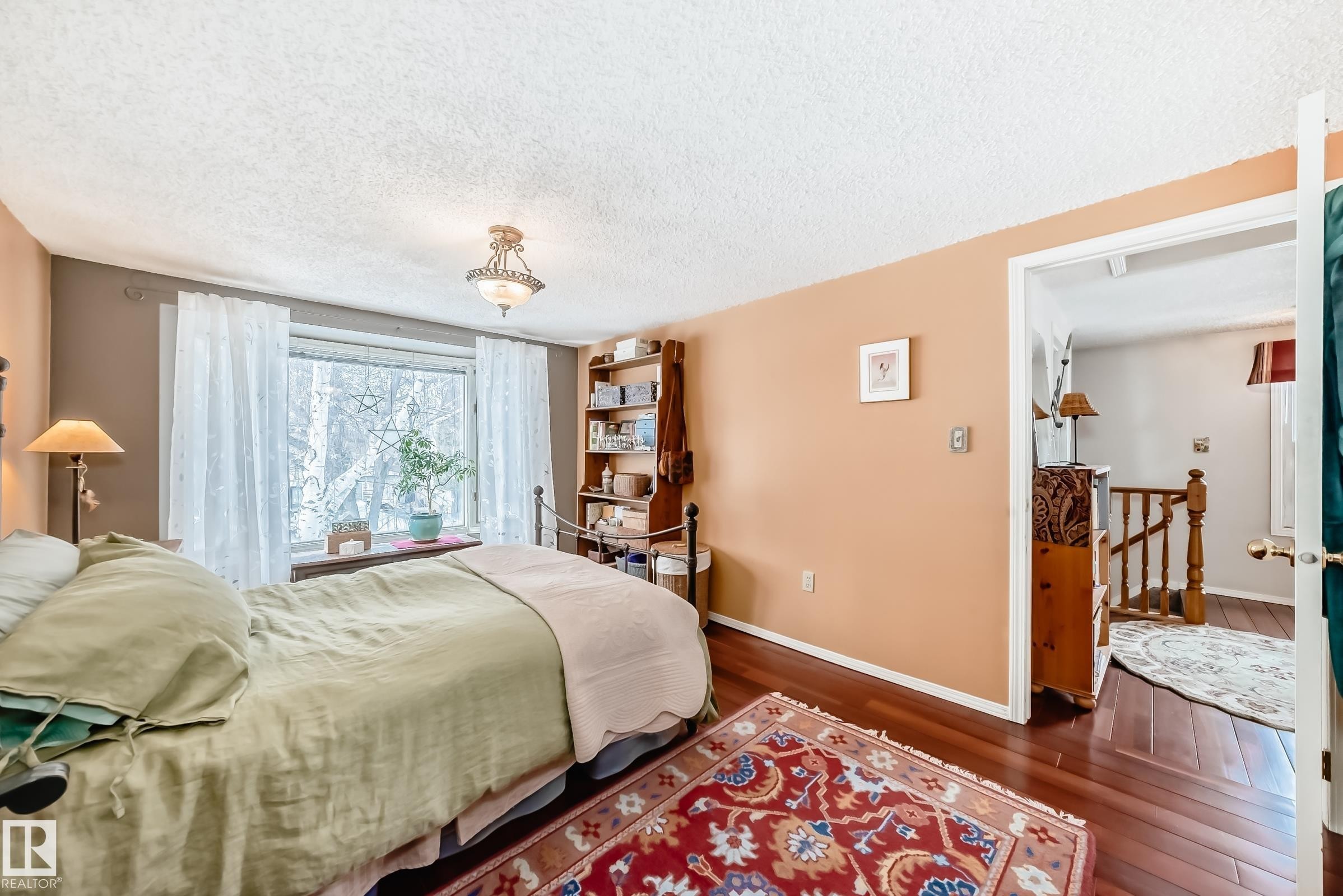 11415 71 Street, Edmonton, AB - Indoor Photo Showing Bedroom