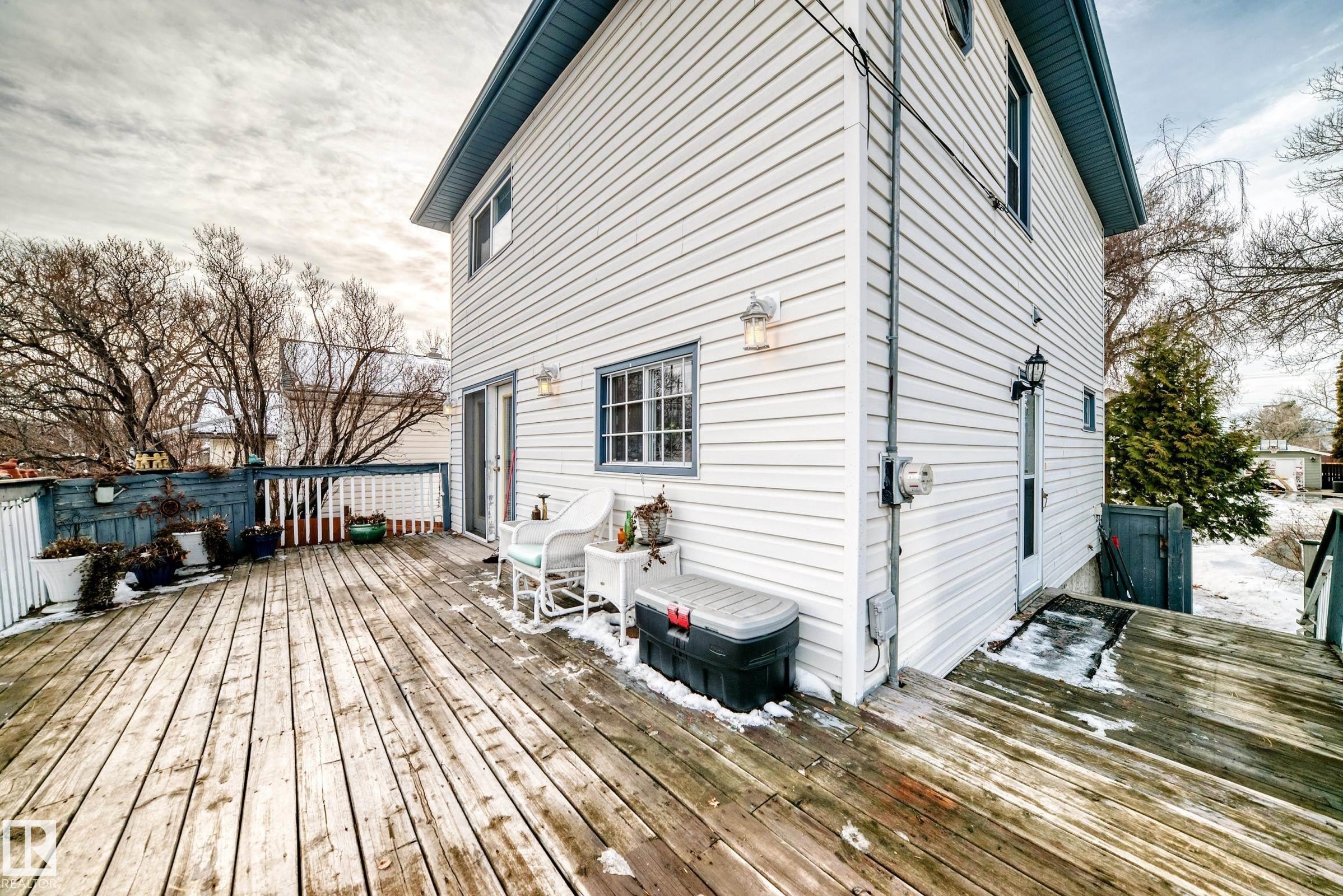 11415 71 Street, Edmonton, AB - Outdoor With Deck Patio Veranda