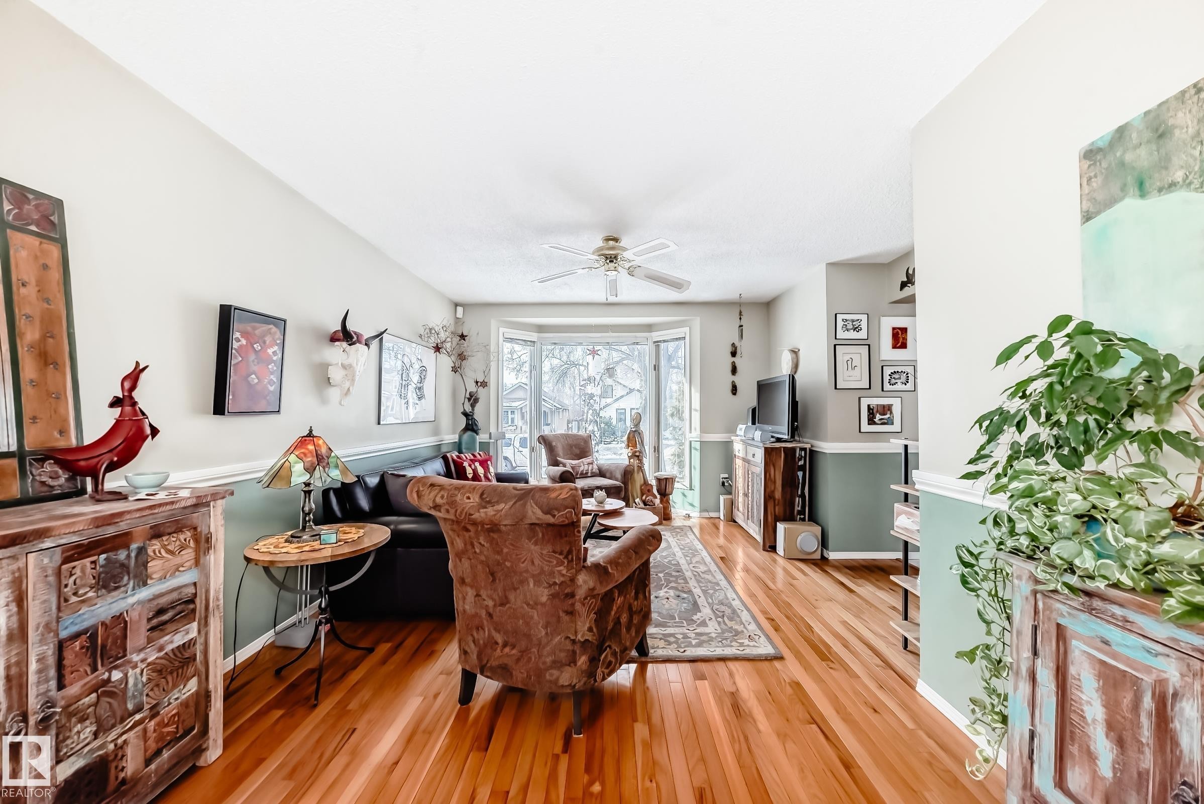 11415 71 Street, Edmonton, AB - Indoor