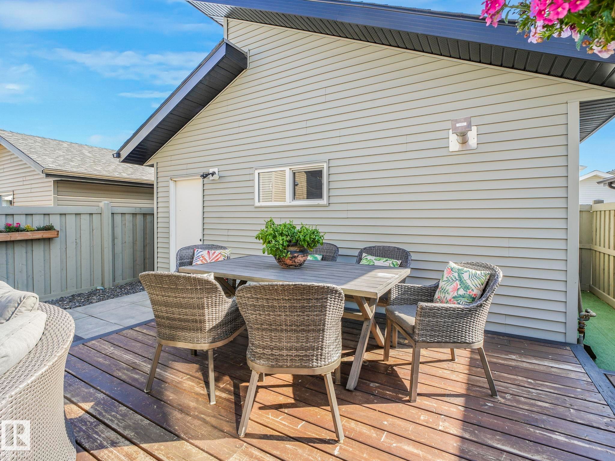 6693 Cardinal Road, Edmonton, AB - Outdoor With Deck Patio Veranda With Exterior