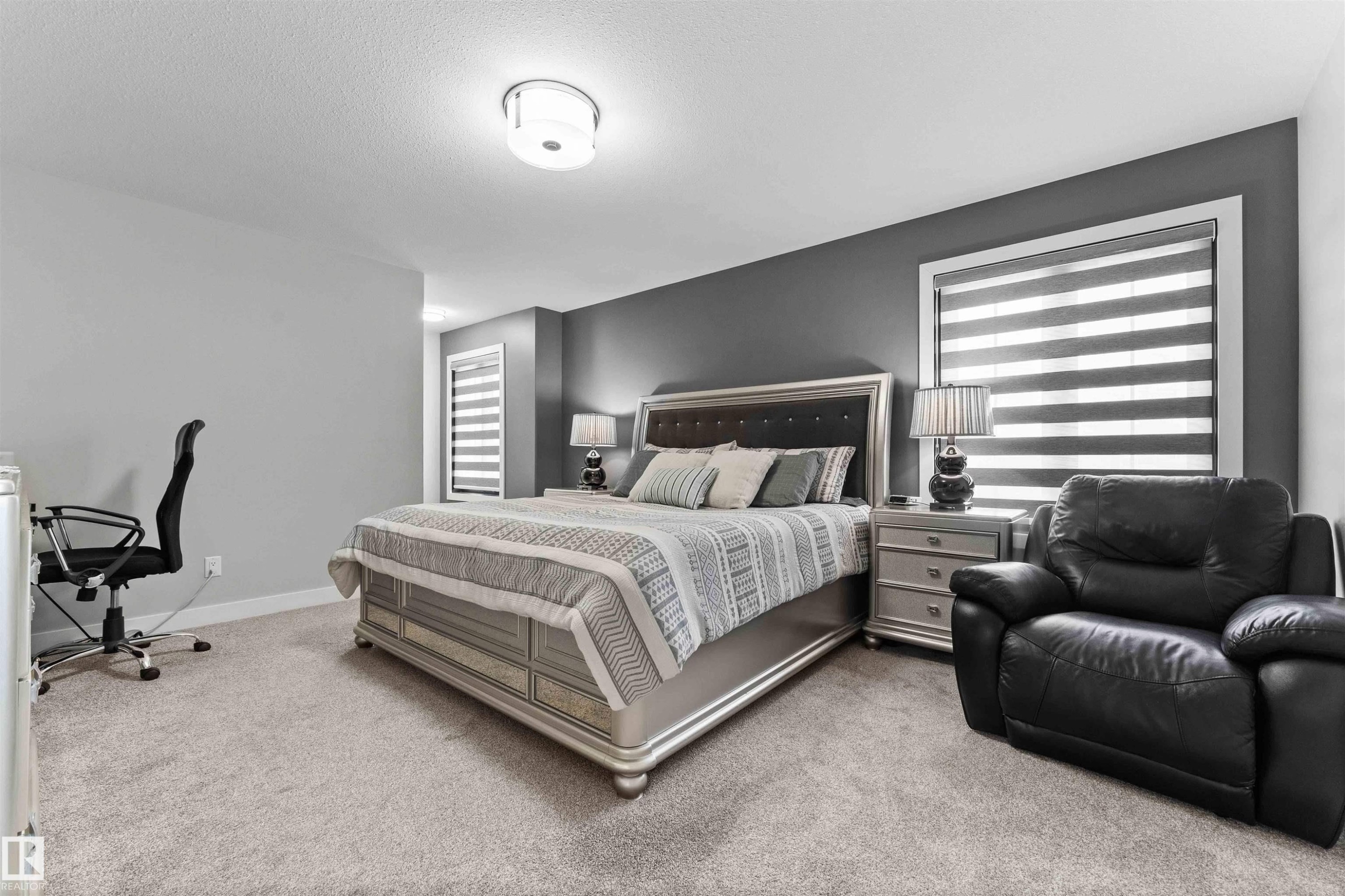 6813 Knox Loop, Edmonton, AB - Indoor Photo Showing Bedroom