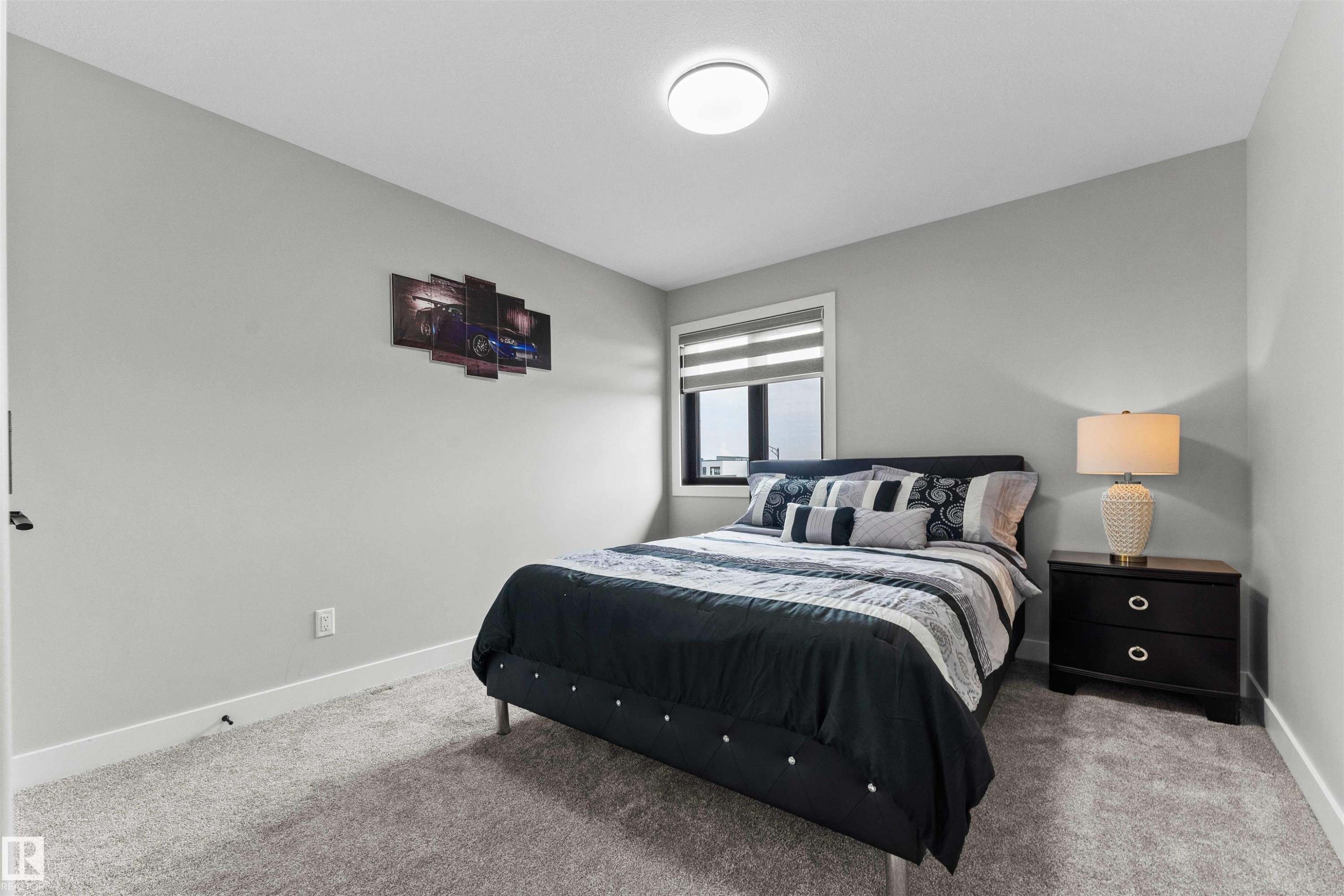 6813 Knox Loop, Edmonton, AB - Indoor Photo Showing Bedroom
