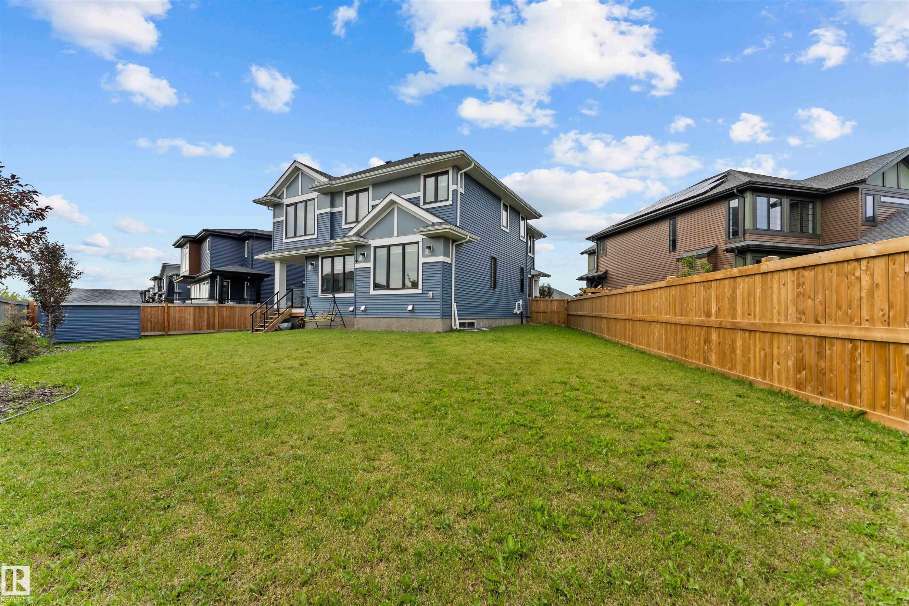 6813 Knox Loop, Edmonton, AB - Outdoor