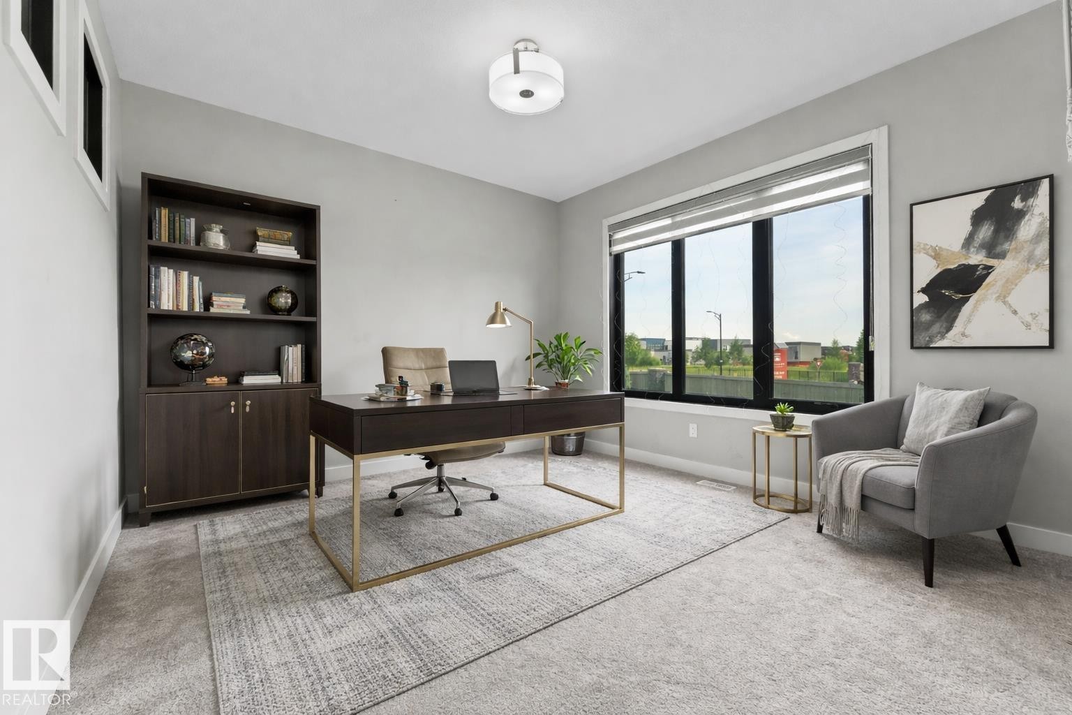 6813 Knox Loop, Edmonton, AB - Indoor Photo Showing Office