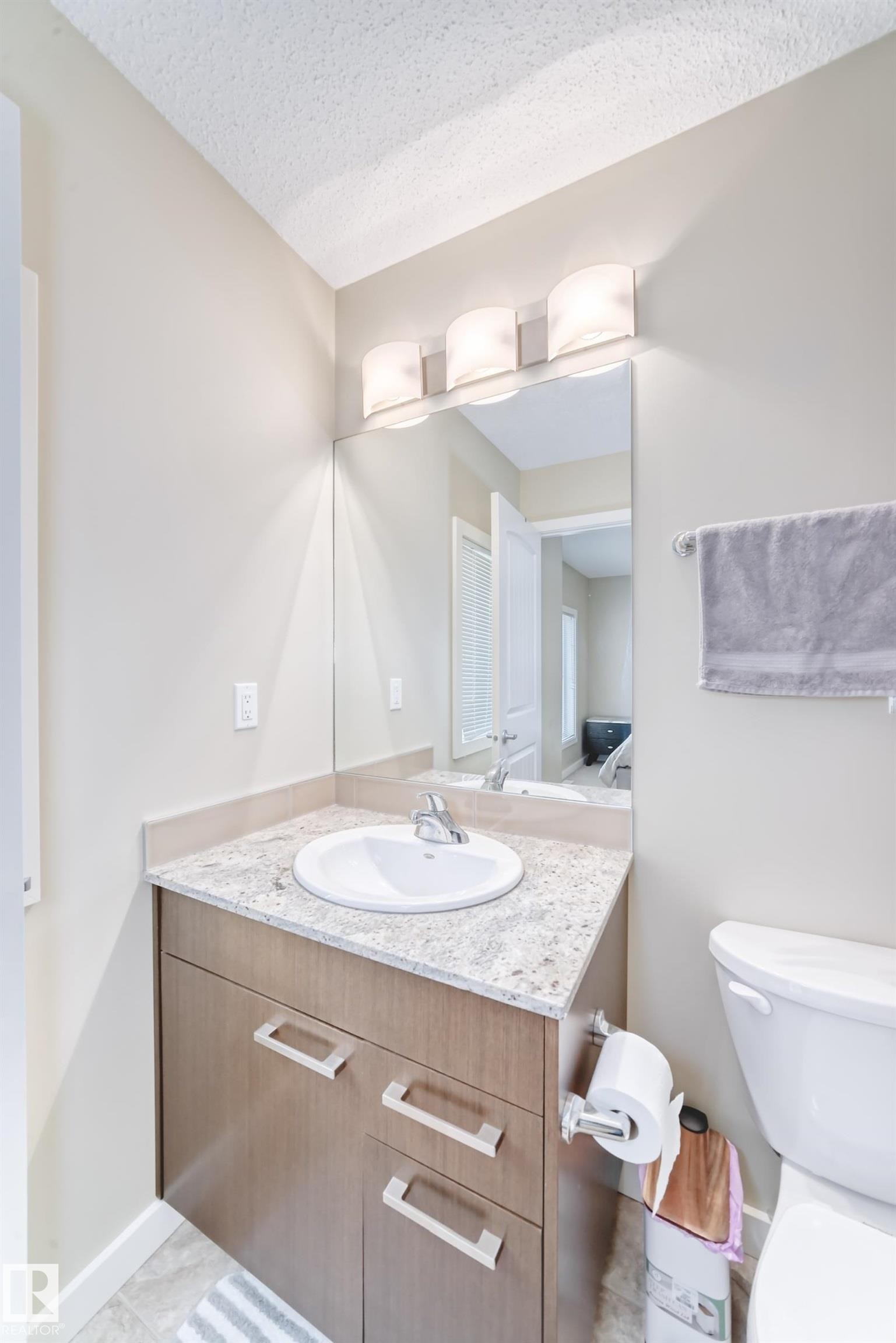55 655 Watt Boulevard, Edmonton, AB - Indoor Photo Showing Bathroom