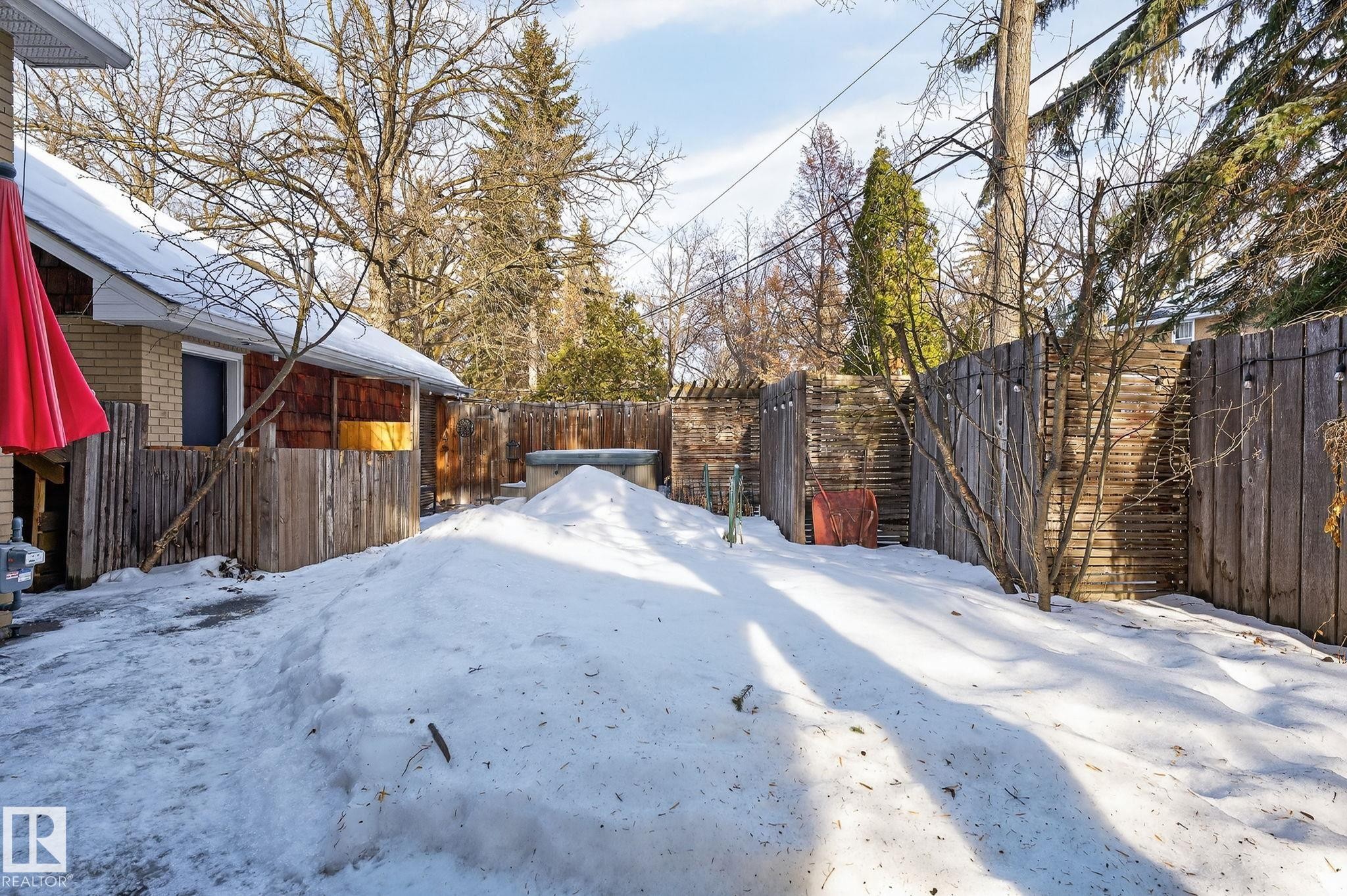 10235 134 Street Nw, Edmonton, AB