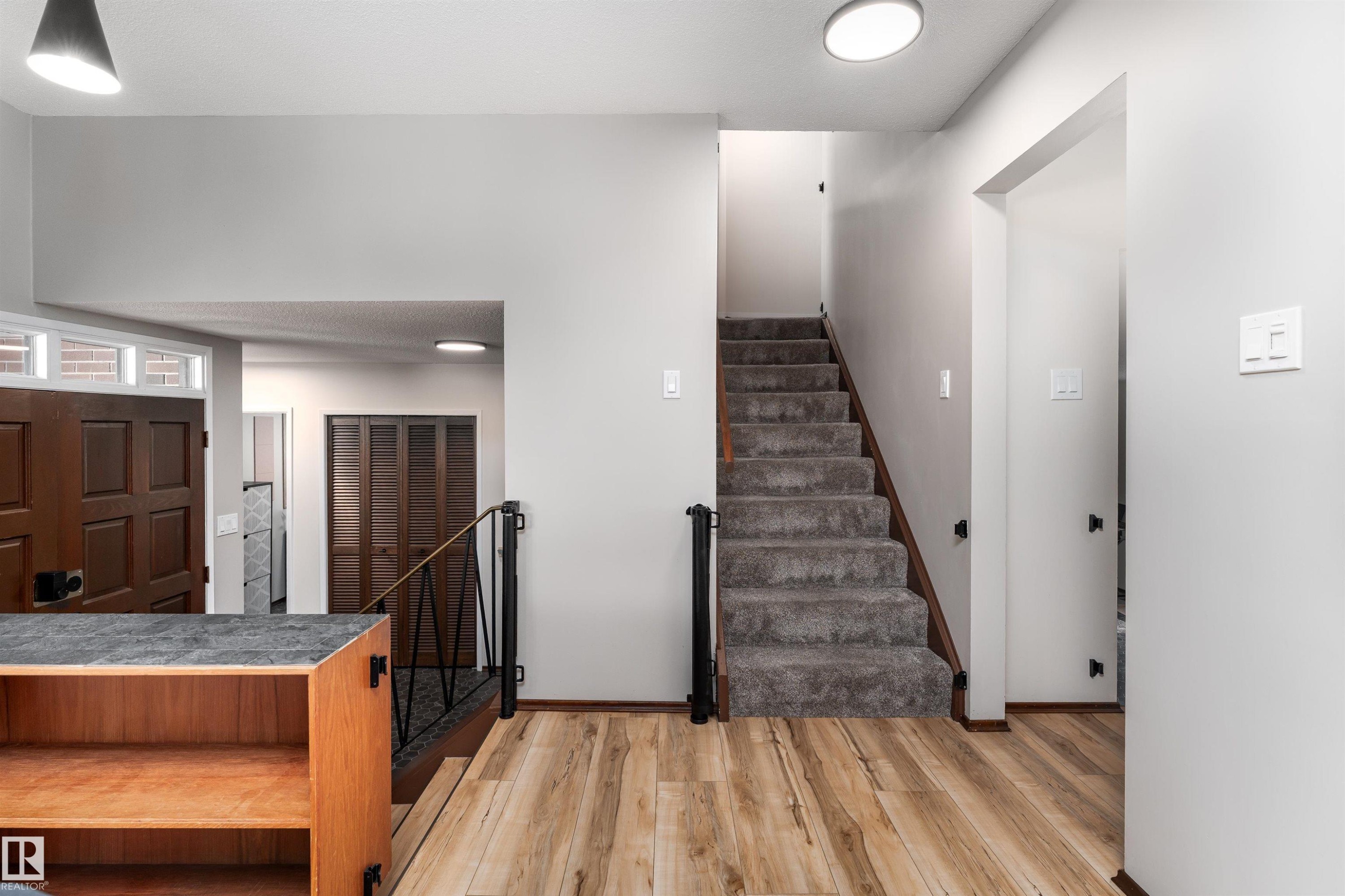 15007 115 Street, Edmonton, AB - Indoor Photo Showing Other Room