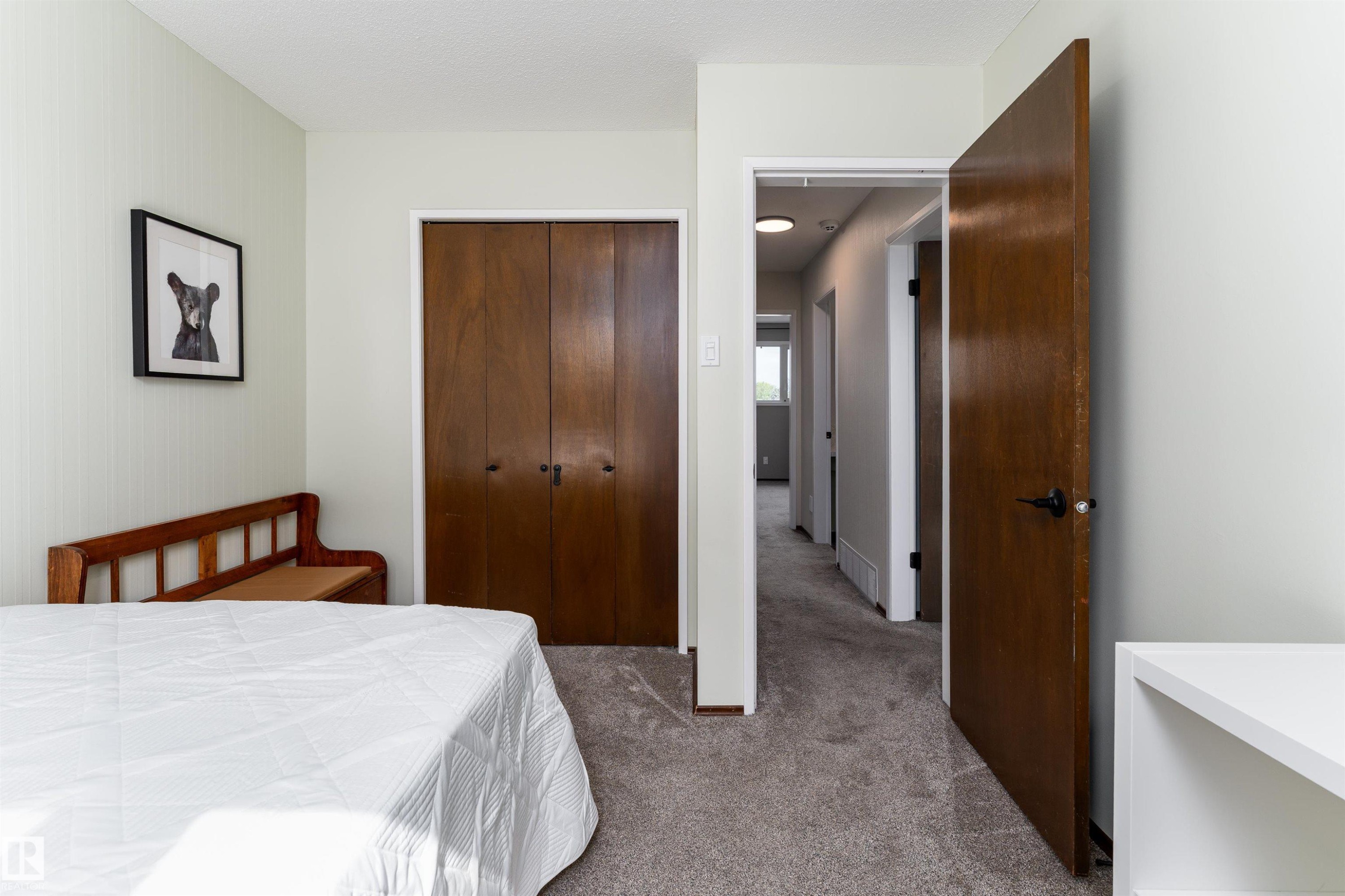 15007 115 Street, Edmonton, AB - Indoor Photo Showing Bedroom