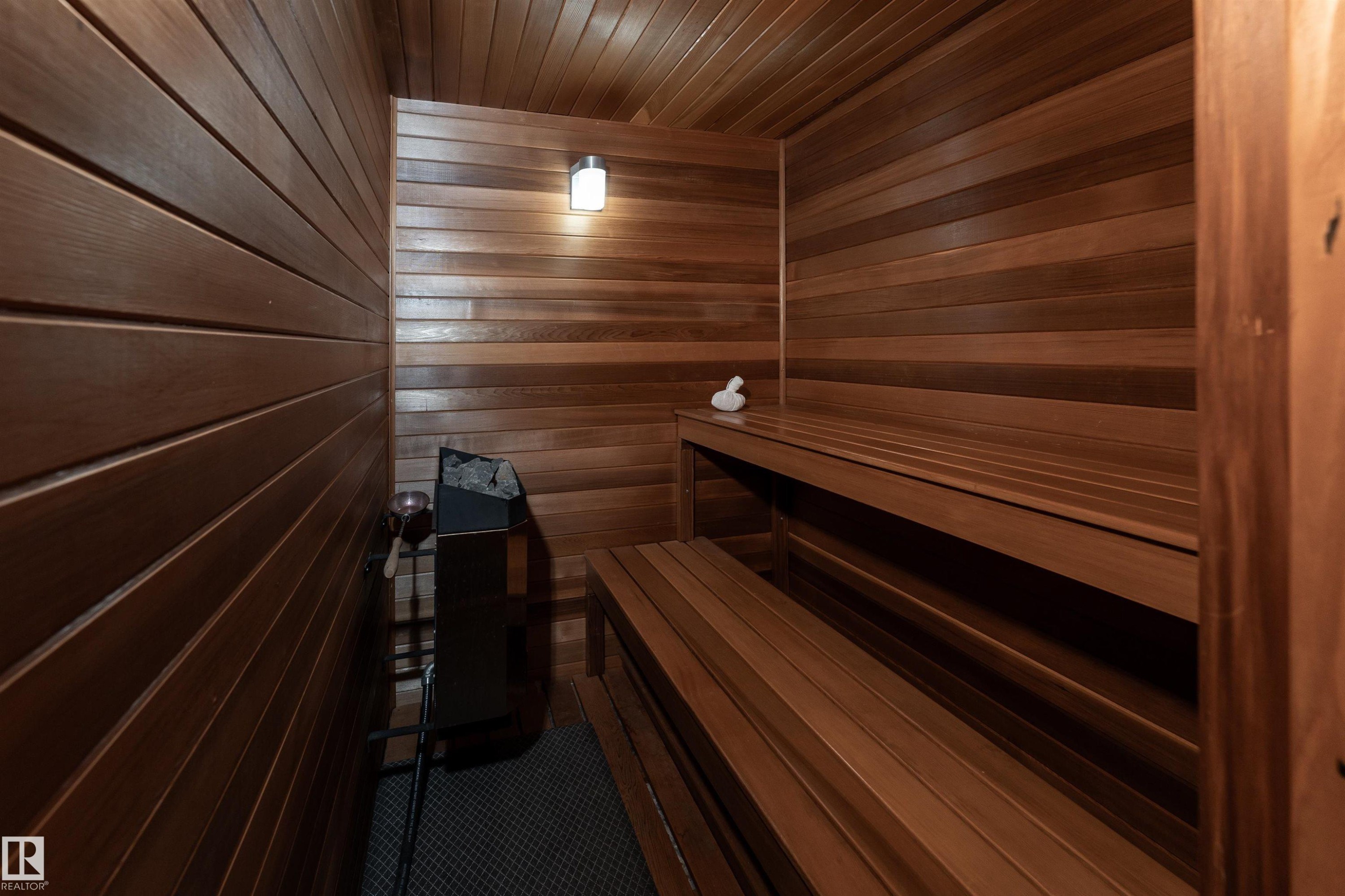 15007 115 Street, Edmonton, AB - Indoor Photo Showing Other Room