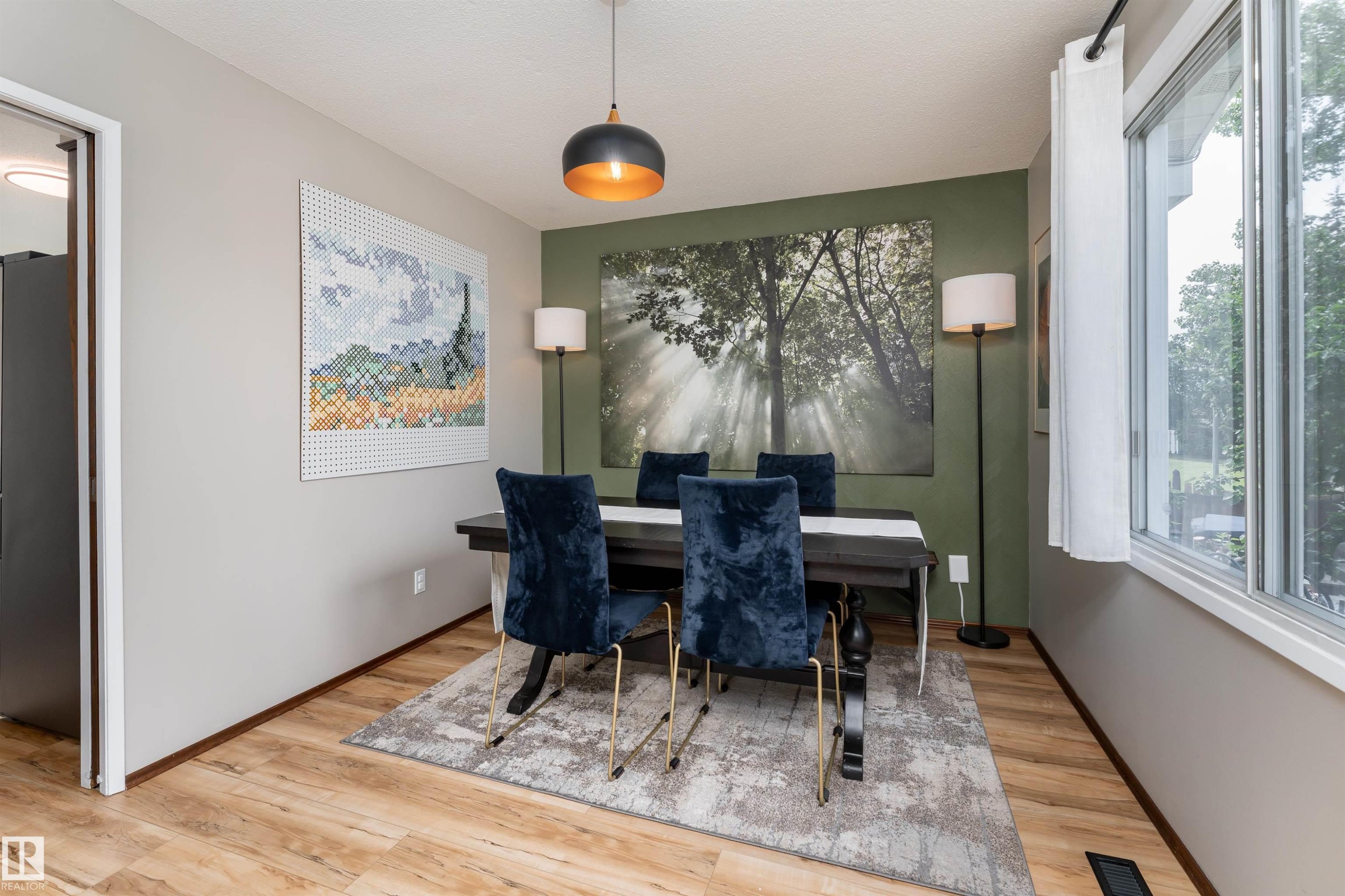 15007 115 Street, Edmonton, AB - Indoor