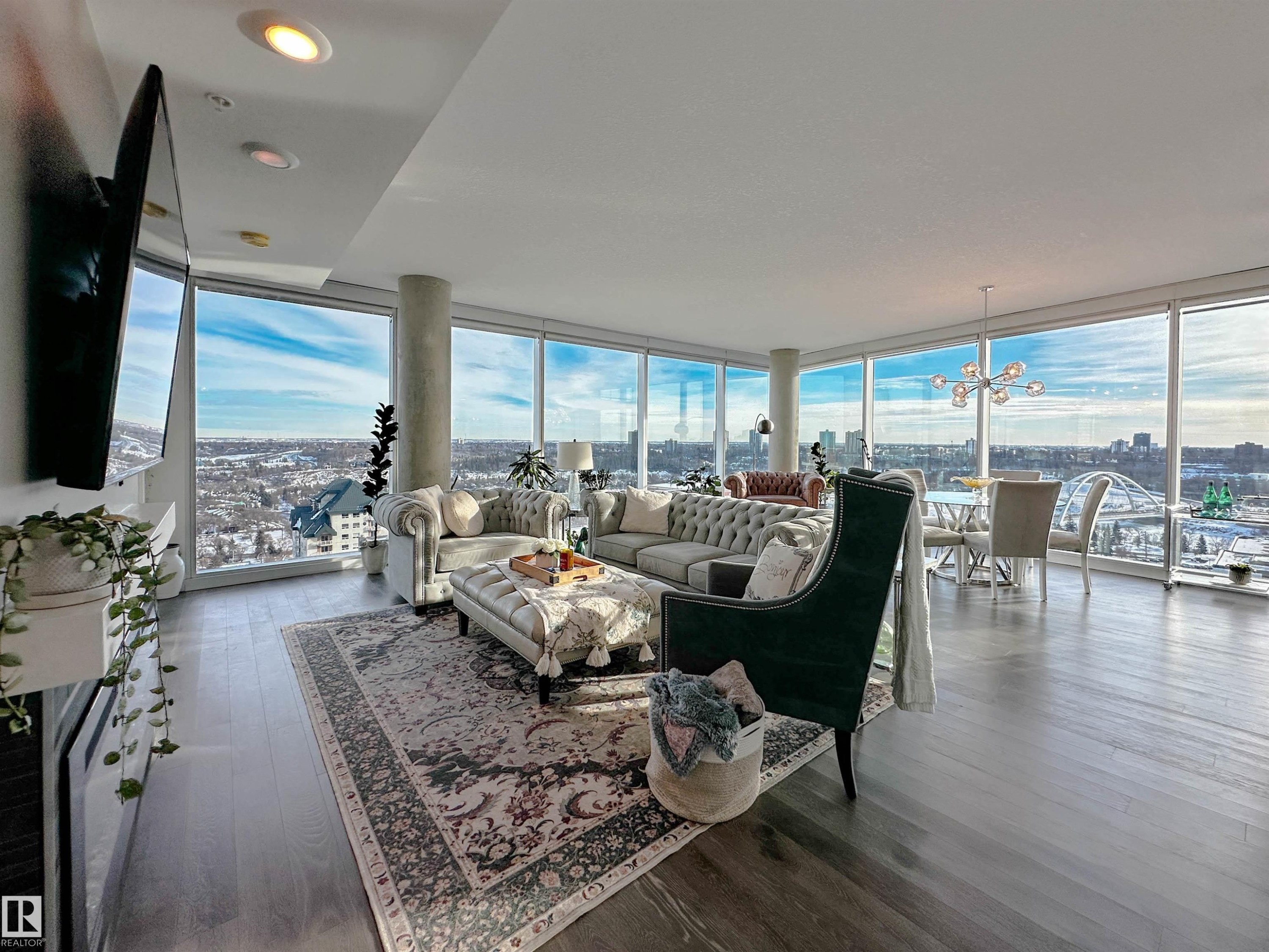 1804 9720 106 Street, Edmonton, AB - Indoor Photo Showing Living Room