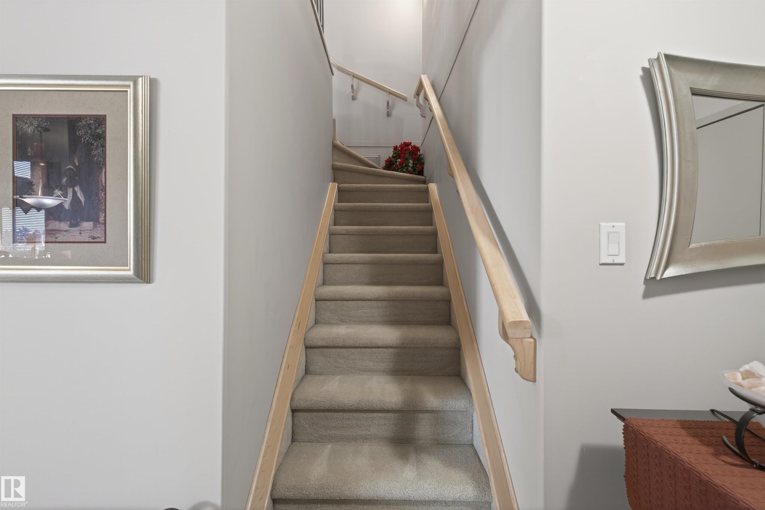 View of stairway - 427 13005 140 Avenue, Edmonton, AB - Indoor Photo Showing Other Room