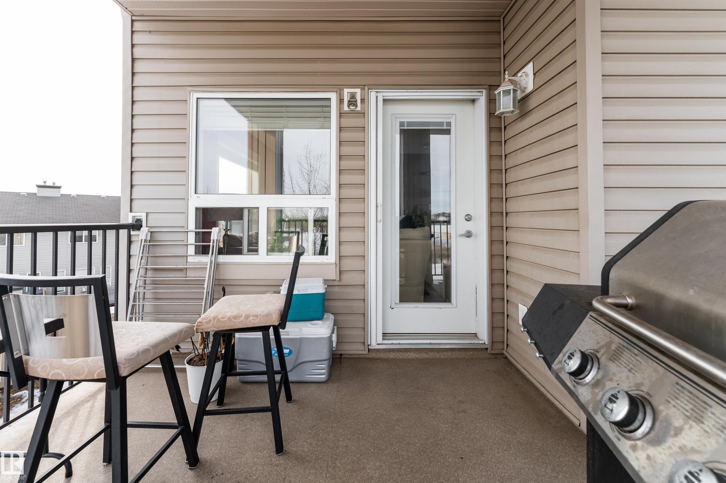 Entrance to property - 325 1520 Hammond Gate, Edmonton, AB - Outdoor With Exterior