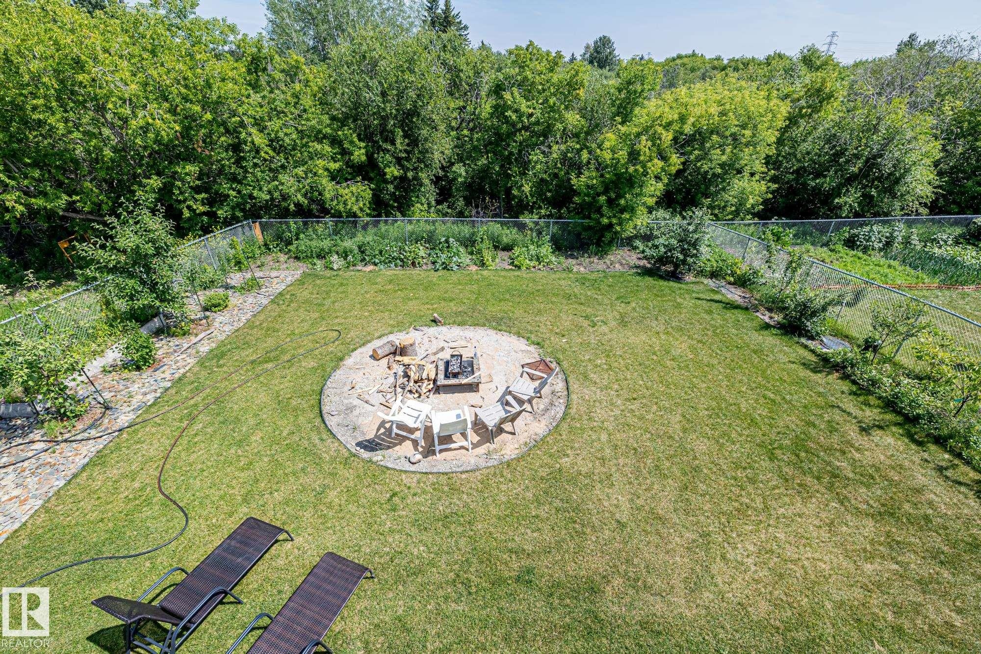 5225 55St, Wabamun, AB - Outdoor